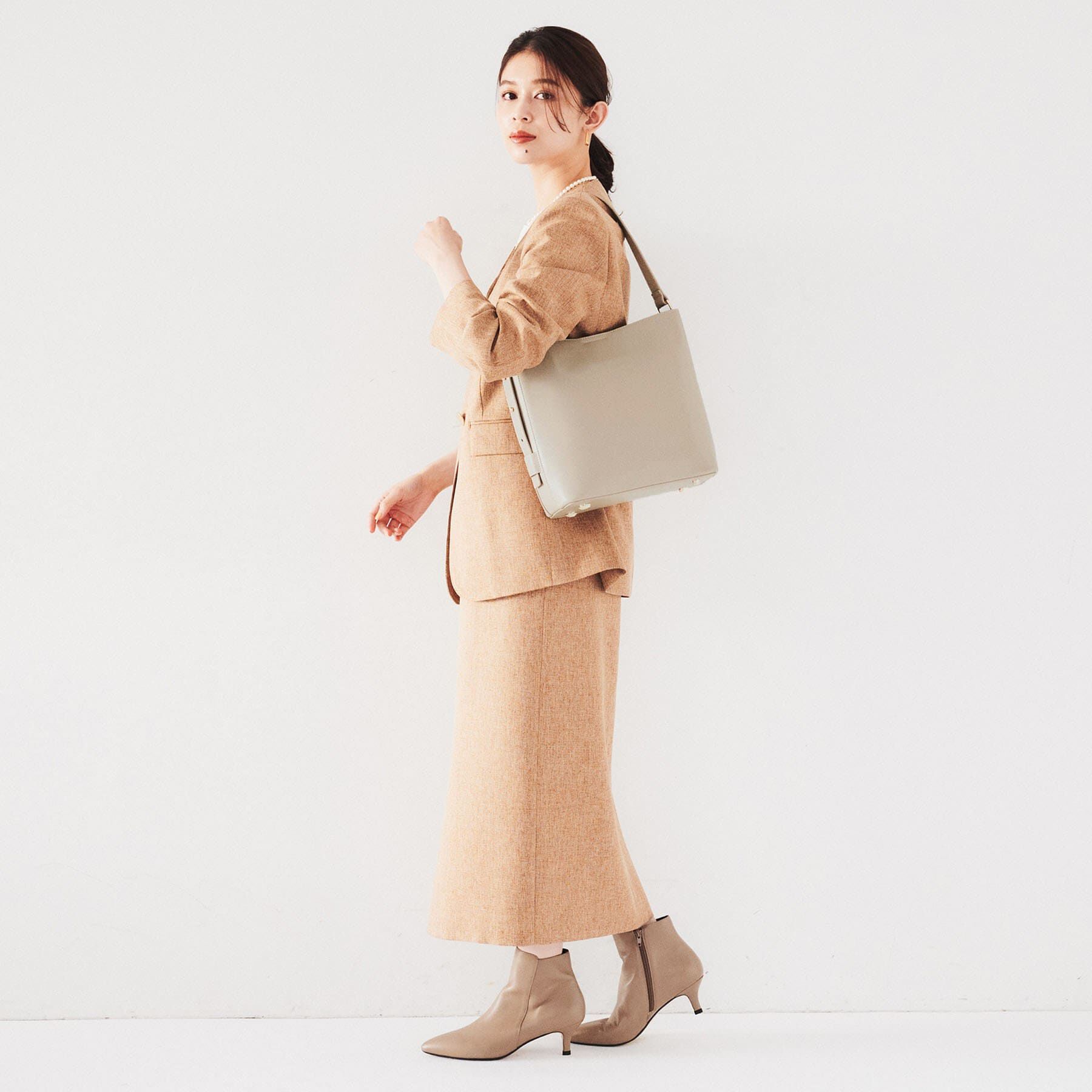 UNTITLED「ボックスワンショルダー」|ショルダー・メッセンジャー|