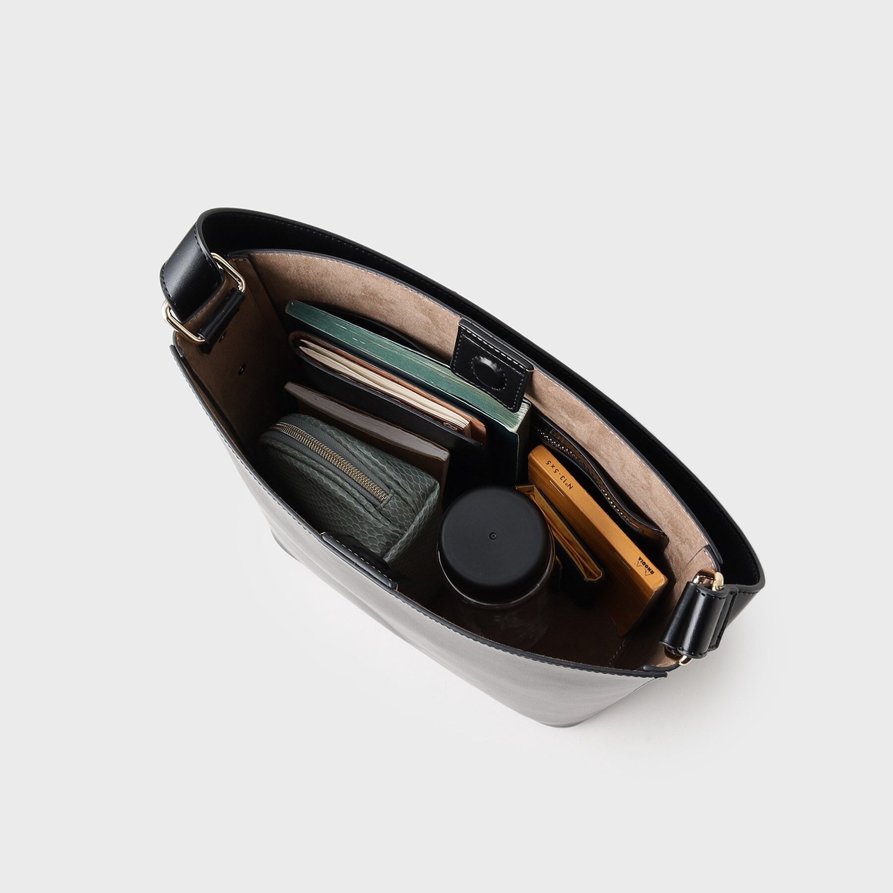 UNTITLED「ボックスワンショルダー」|ショルダー・メッセンジャー|