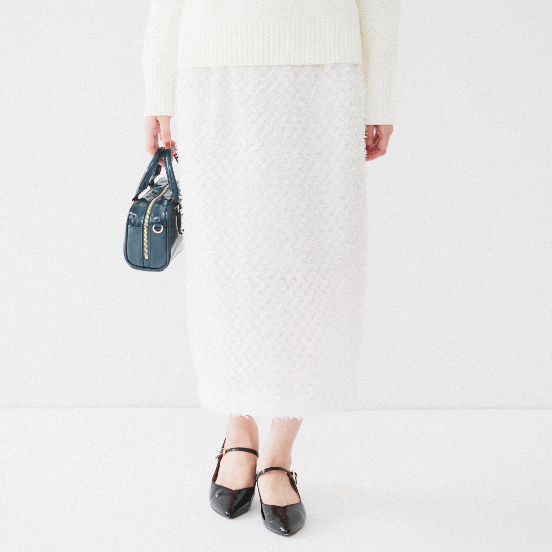 UNTITLED「【洗える/後ろウエストゴム】カットジャカード ナロースカート」|スカート|