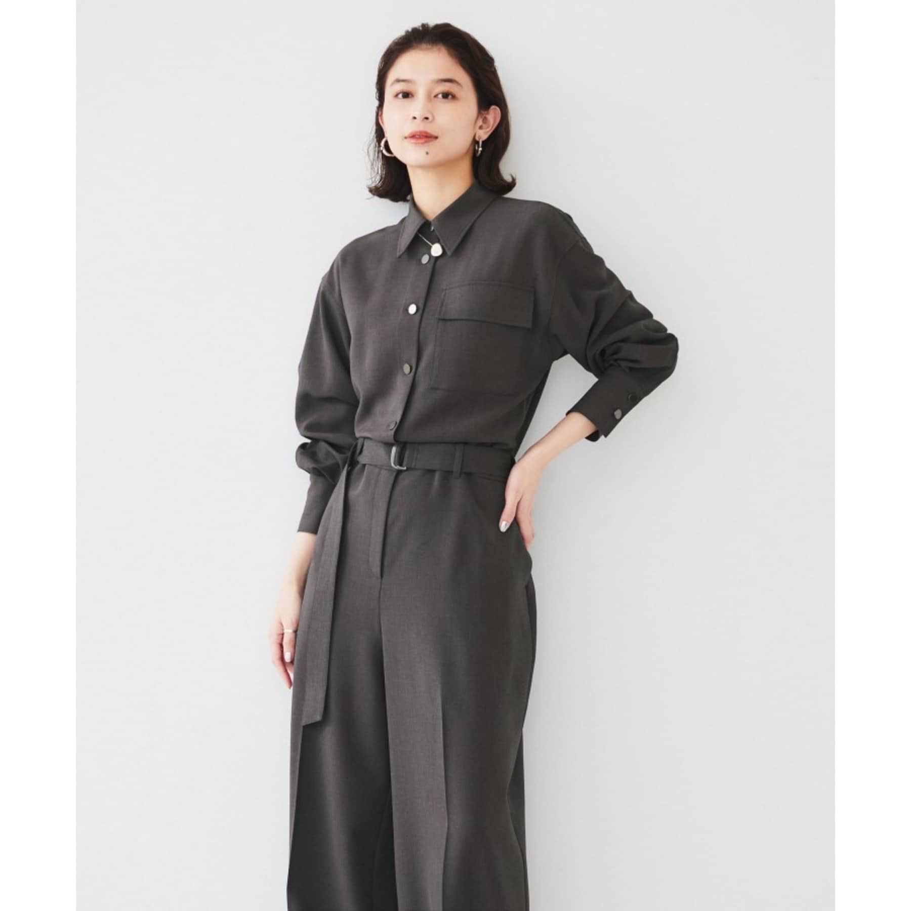 UNTITLED「【朝比奈 彩&times;Oggi&times;UNTITLED スペシャルコラボ】シャツカラーオールインワン」|オールインワン|チャコールグレー(0