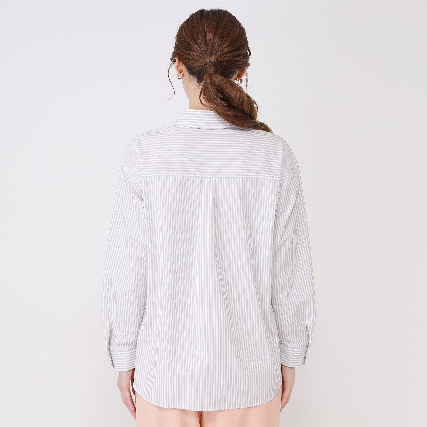 COUP DE CHANCE「【手洗い可／日本製／重ね着にもおすすめ】きれいめブロード素材シャツ」|シャツ・ブラウス|