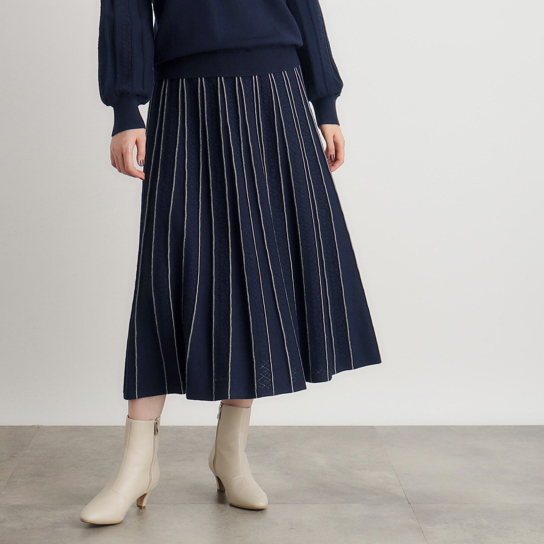 grove「SET UP対応 透かし編み柄ニットスカート」|スカート|ネイビー(594)