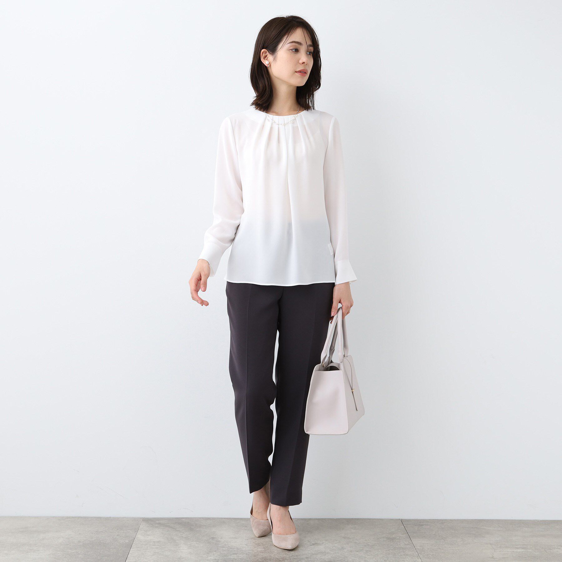 INDIVI「【日本製／トリアセテート混】タックデザインブラウス」|シャツ・ブラウス|