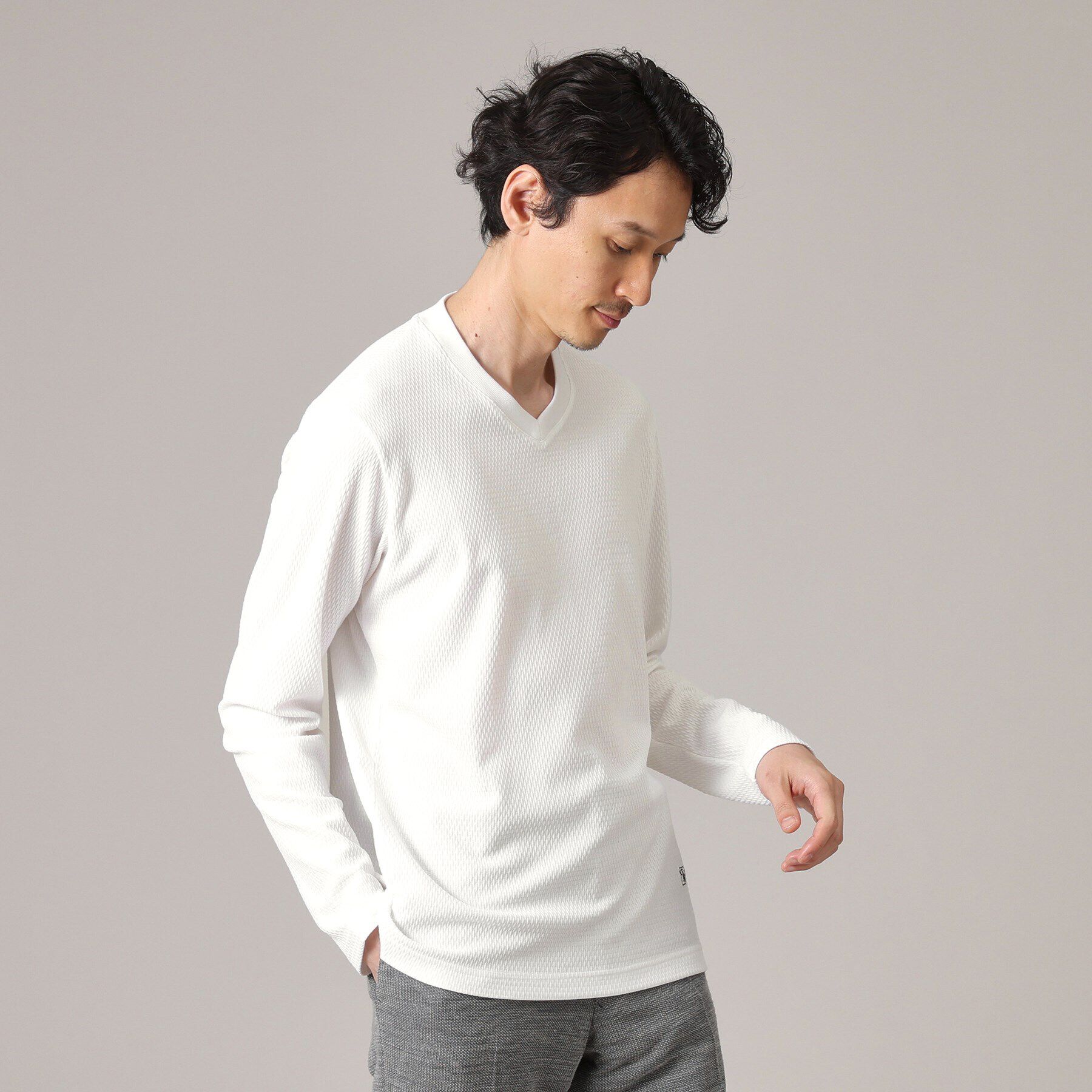 TAKEO KIKUCHI「【ジャケットインナー対応】リンクスウィーブ 長袖Vネックカットソー」|Tシャツ・カットソー|