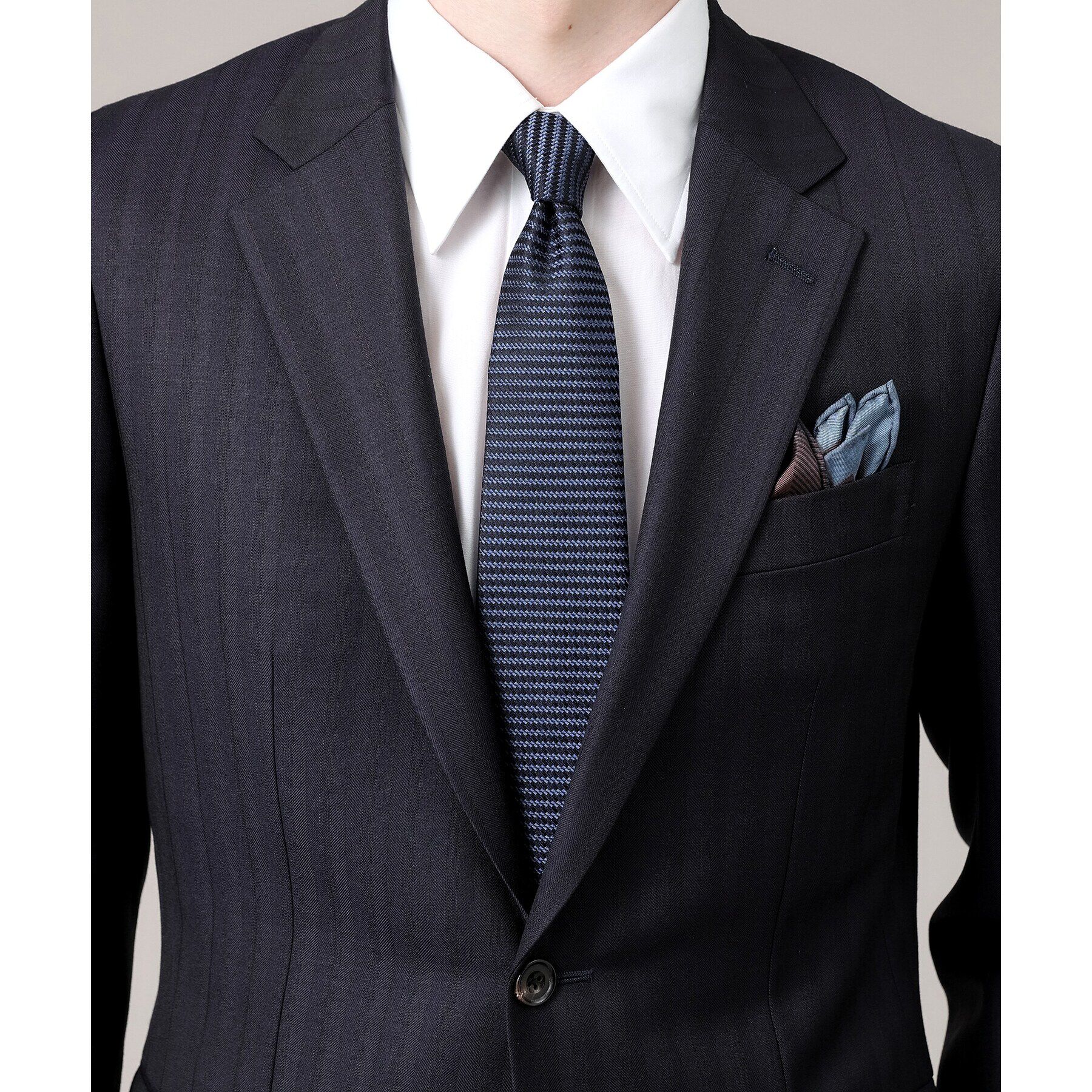 TAKEO KIKUCHI「【THE FLAGSHIP】桧垣紋 シャドーソリッド　ネクタイ」|ネクタイ・蝶ネクタイ|