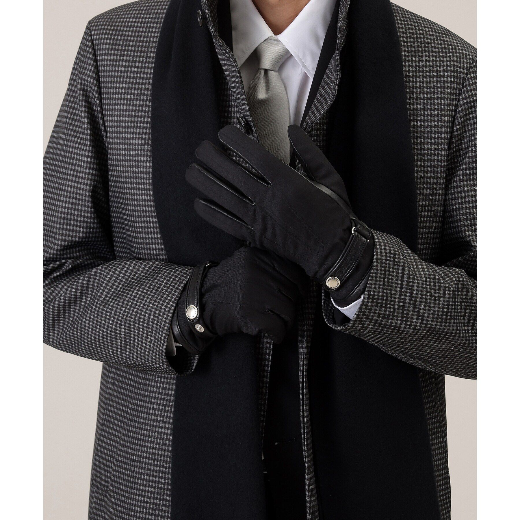 TAKEO KIKUCHI「【スマホ対応】ウール&times;レザー コンビ グローブ」|手袋|