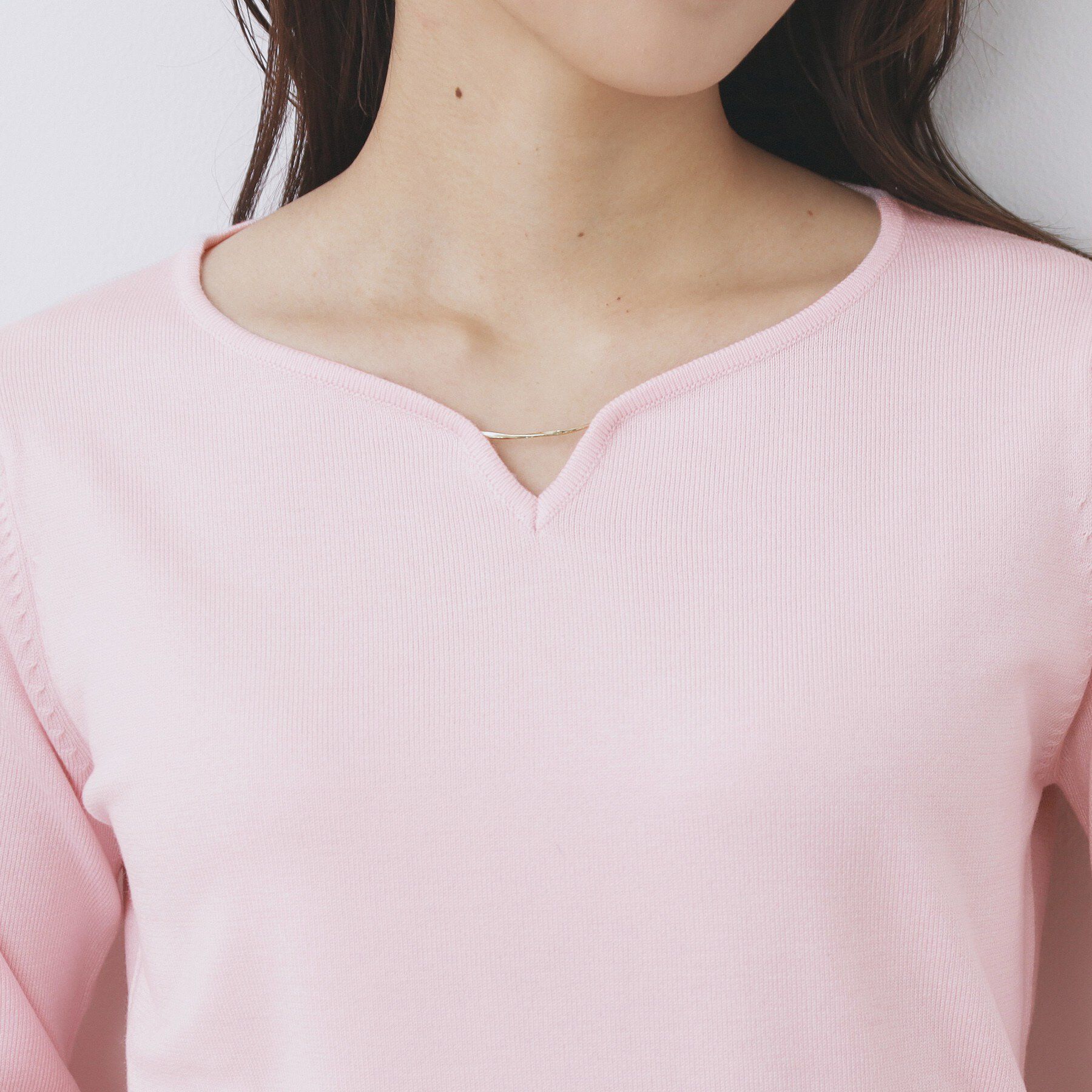 index「ゴールドパーツ付きハートネックニット【洗濯機OK】」|ニット・セーター|