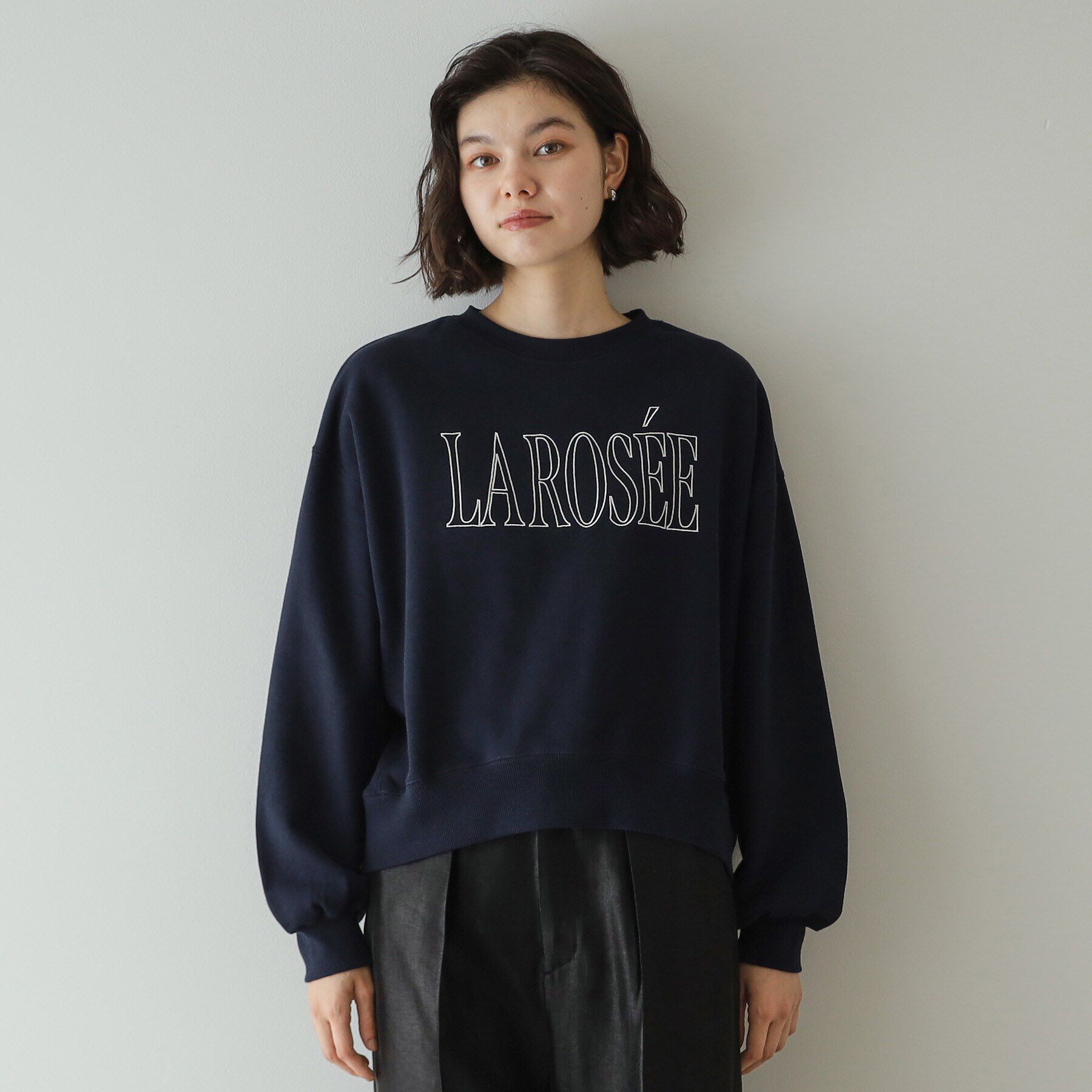 OPAQUE.CLIP「《美人百花掲載》ロゴ裏毛ショートトップス【洗濯機洗い可】」|Tシャツ・カットソー|