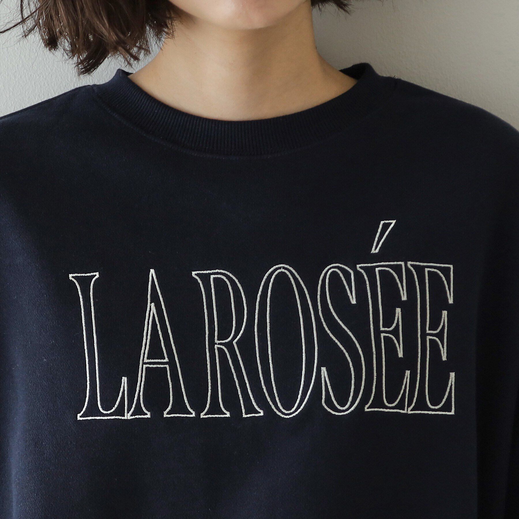 OPAQUE.CLIP「《美人百花掲載》ロゴ裏毛ショートトップス【洗濯機洗い可】」|Tシャツ・カットソー|