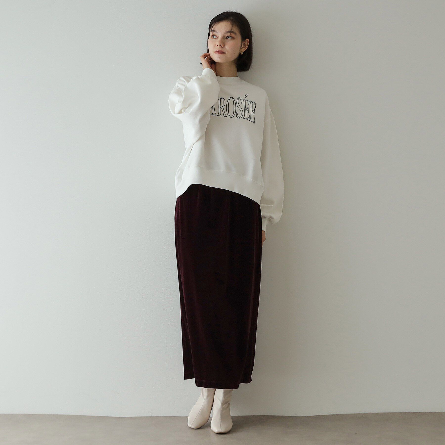 OPAQUE.CLIP「《美人百花掲載》ロゴ裏毛ショートトップス【洗濯機洗い可】」|Tシャツ・カットソー|