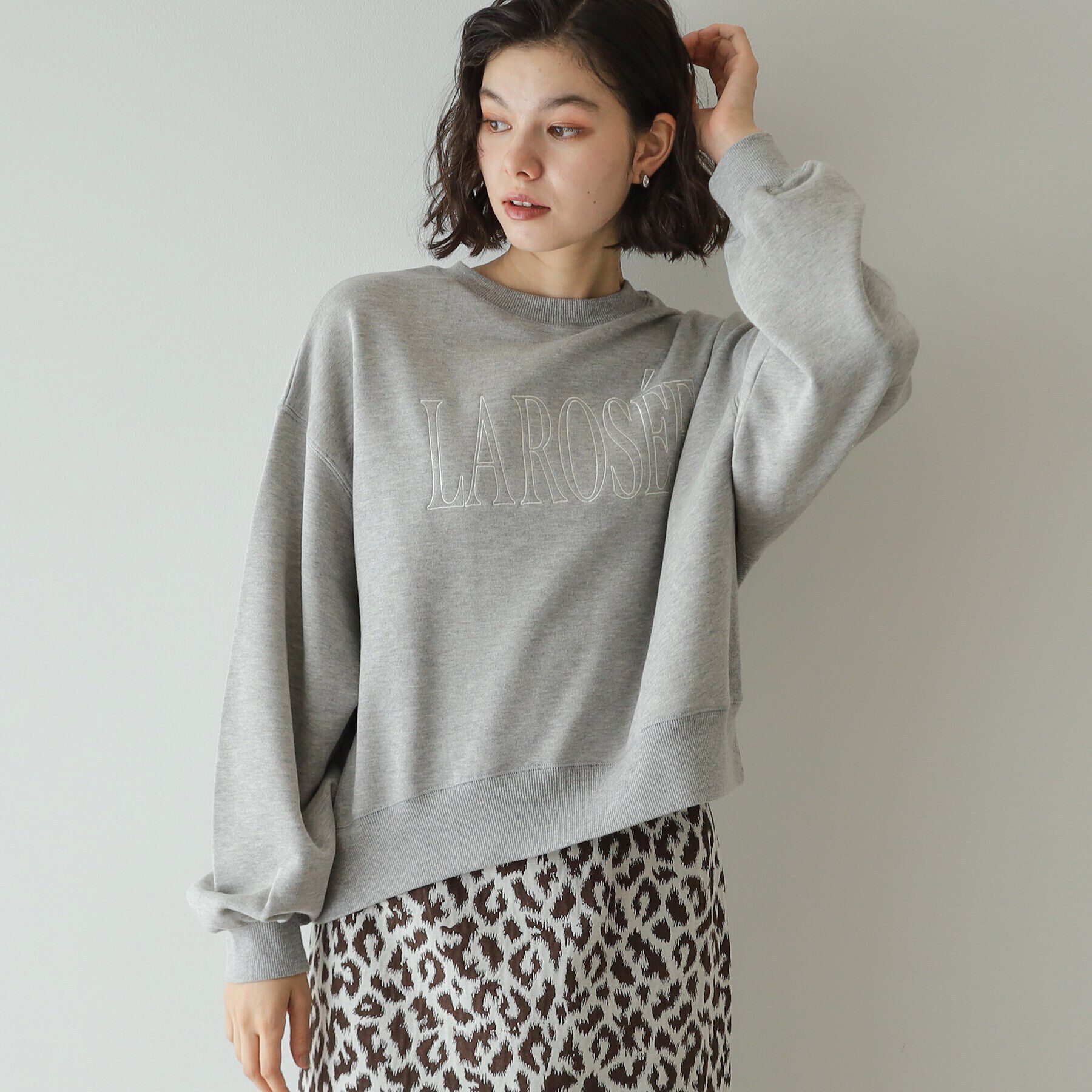 OPAQUE.CLIP「《美人百花掲載》ロゴ裏毛ショートトップス【洗濯機洗い可】」|Tシャツ・カットソー|