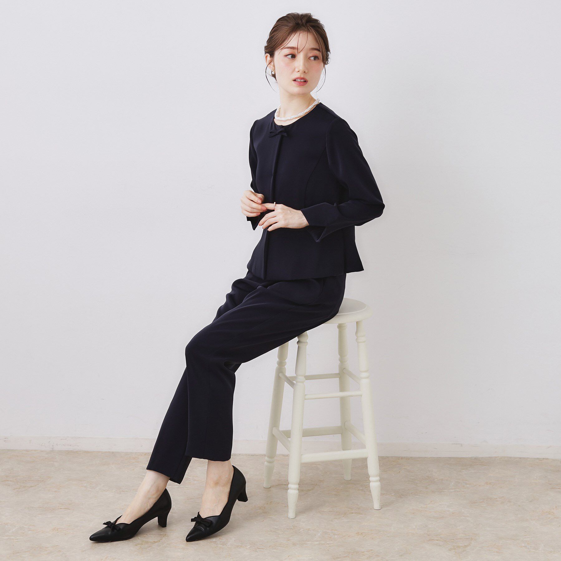 Couture broach「【ハレの日・通勤】リボンデザイン ペプラムブラウス」|シャツ・ブラウス|