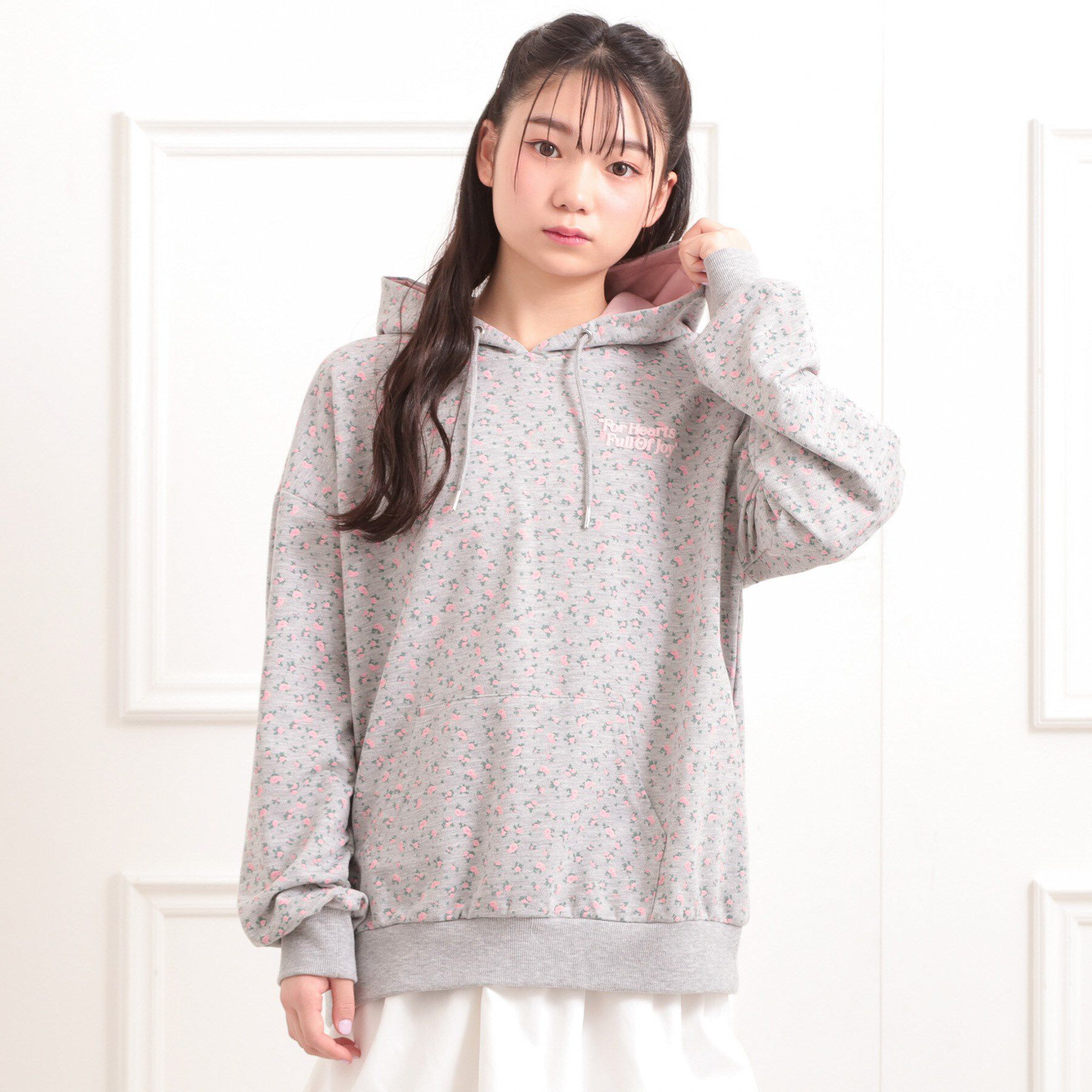 PINK-latte「バック発泡プリントパーカー」|パーカー|