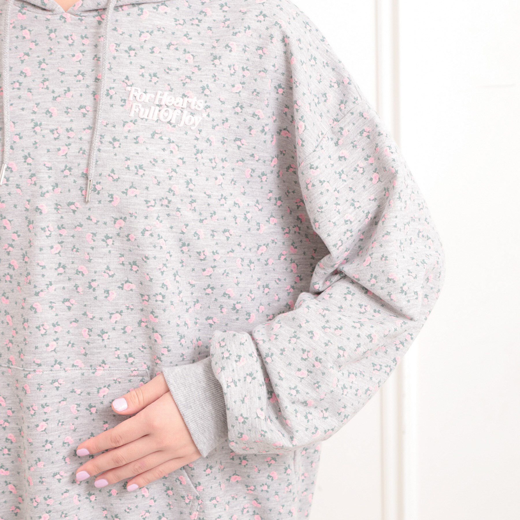 PINK-latte「バック発泡プリントパーカー」|パーカー|