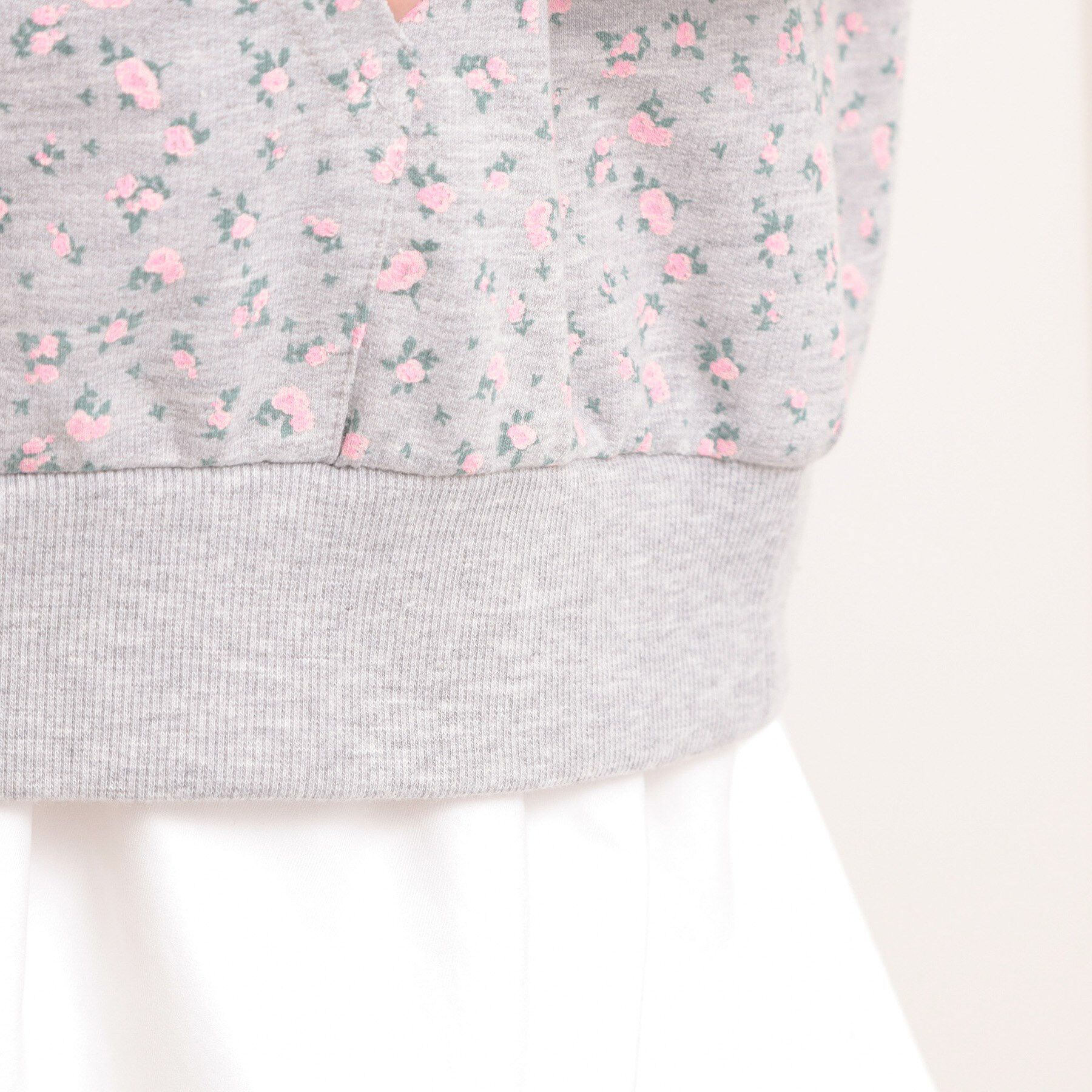 PINK-latte「バック発泡プリントパーカー」|パーカー|