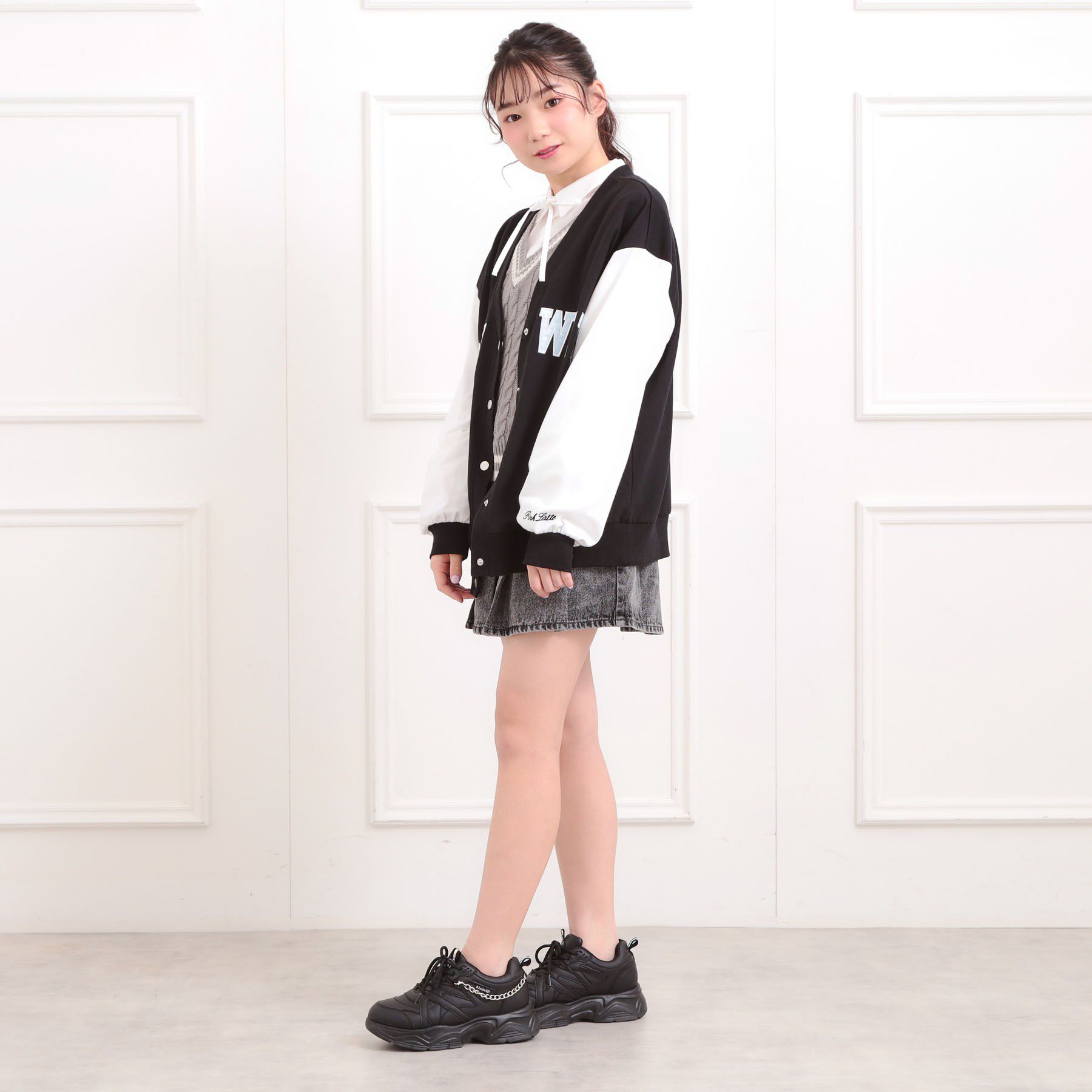 PINK-latte「Vネックカレッジアップリケ裏毛カーディガン」|カーディガン|