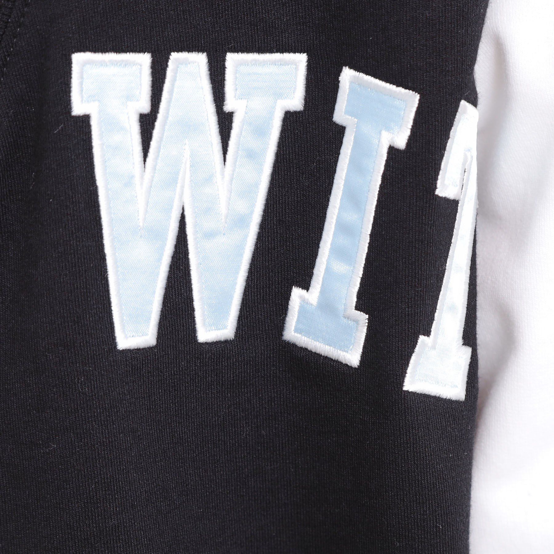 PINK-latte「Vネックカレッジアップリケ裏毛カーディガン」|カーディガン|