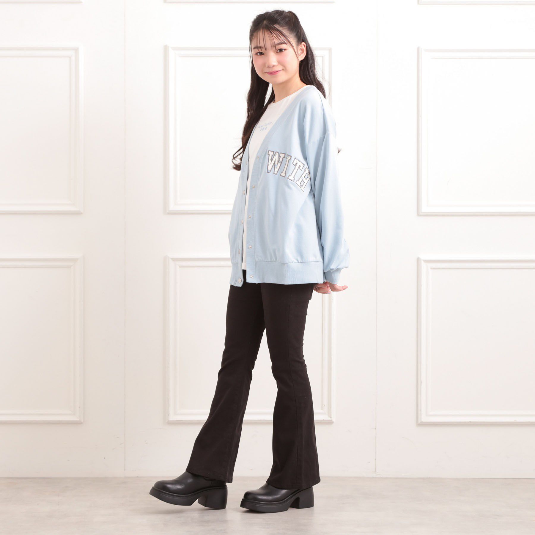 PINK-latte「Vネックカレッジアップリケ裏毛カーディガン」|カーディガン|