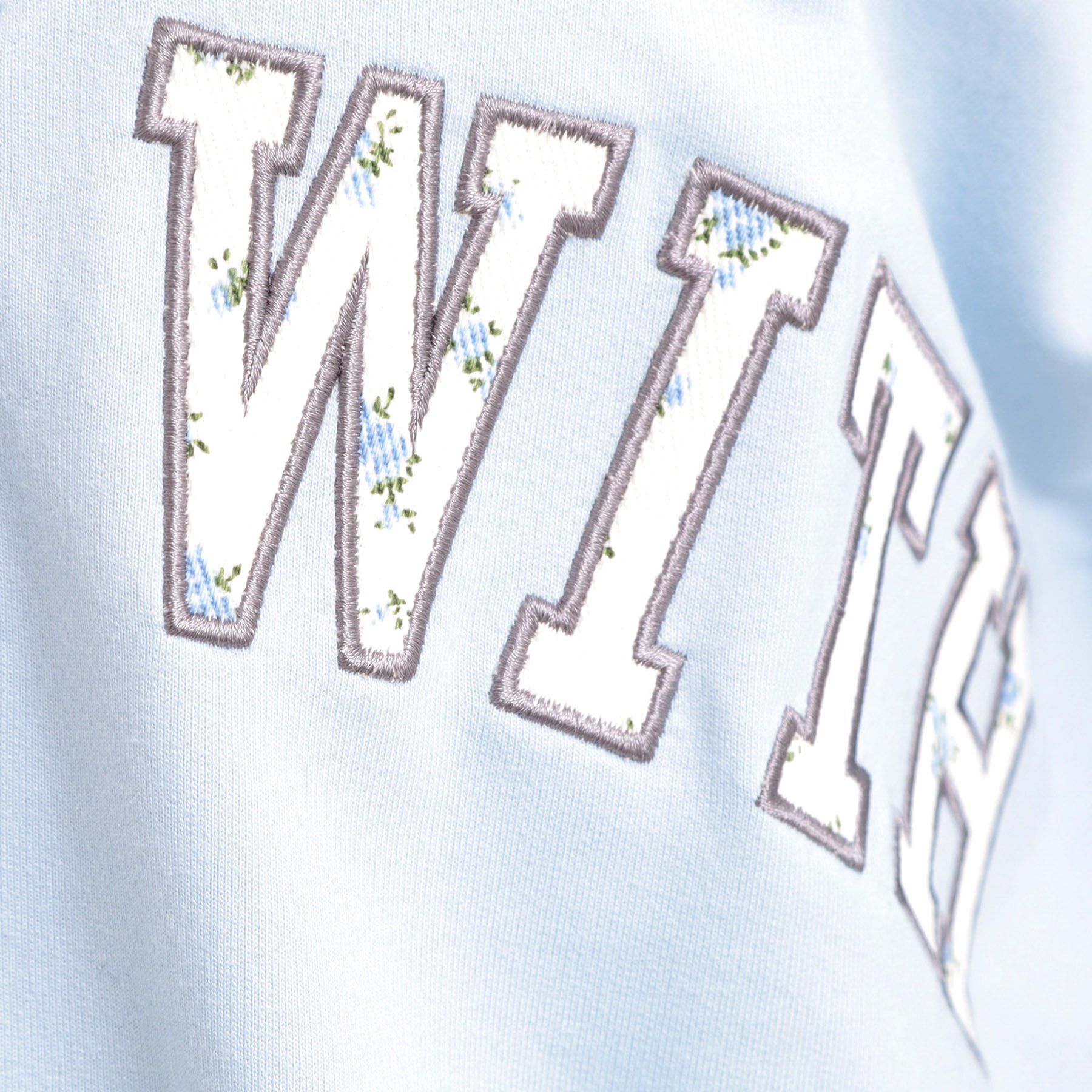 PINK-latte「Vネックカレッジアップリケ裏毛カーディガン」|カーディガン|