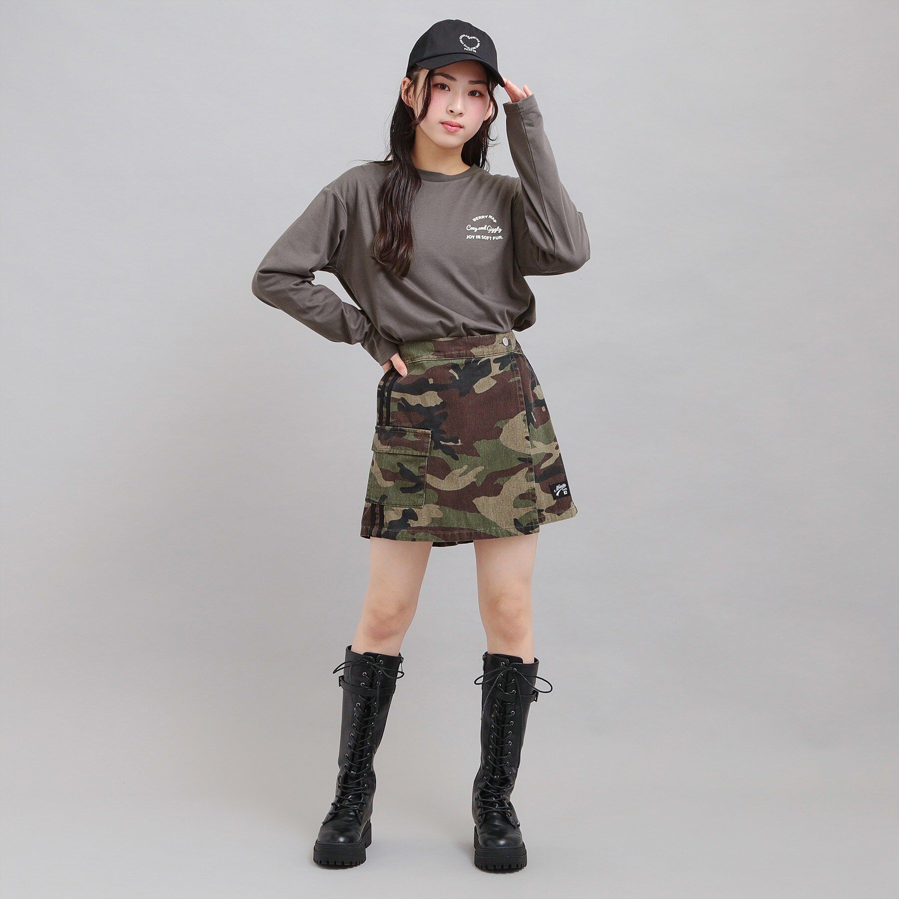 PINK-latte「発泡クリームくまちゃんロンT」|Tシャツ・カットソー|