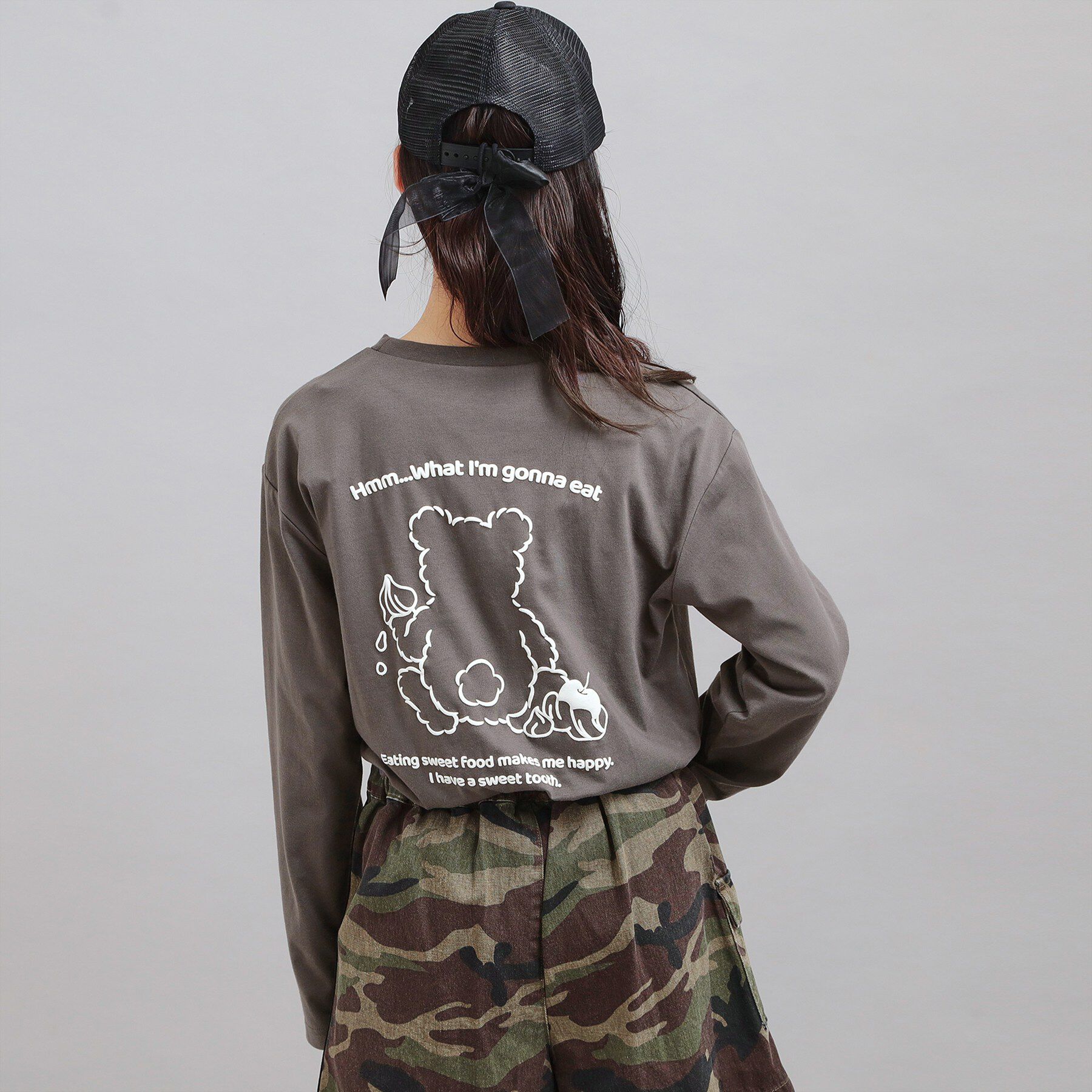 PINK-latte「発泡クリームくまちゃんロンT」|Tシャツ・カットソー|チャコールグレー(0