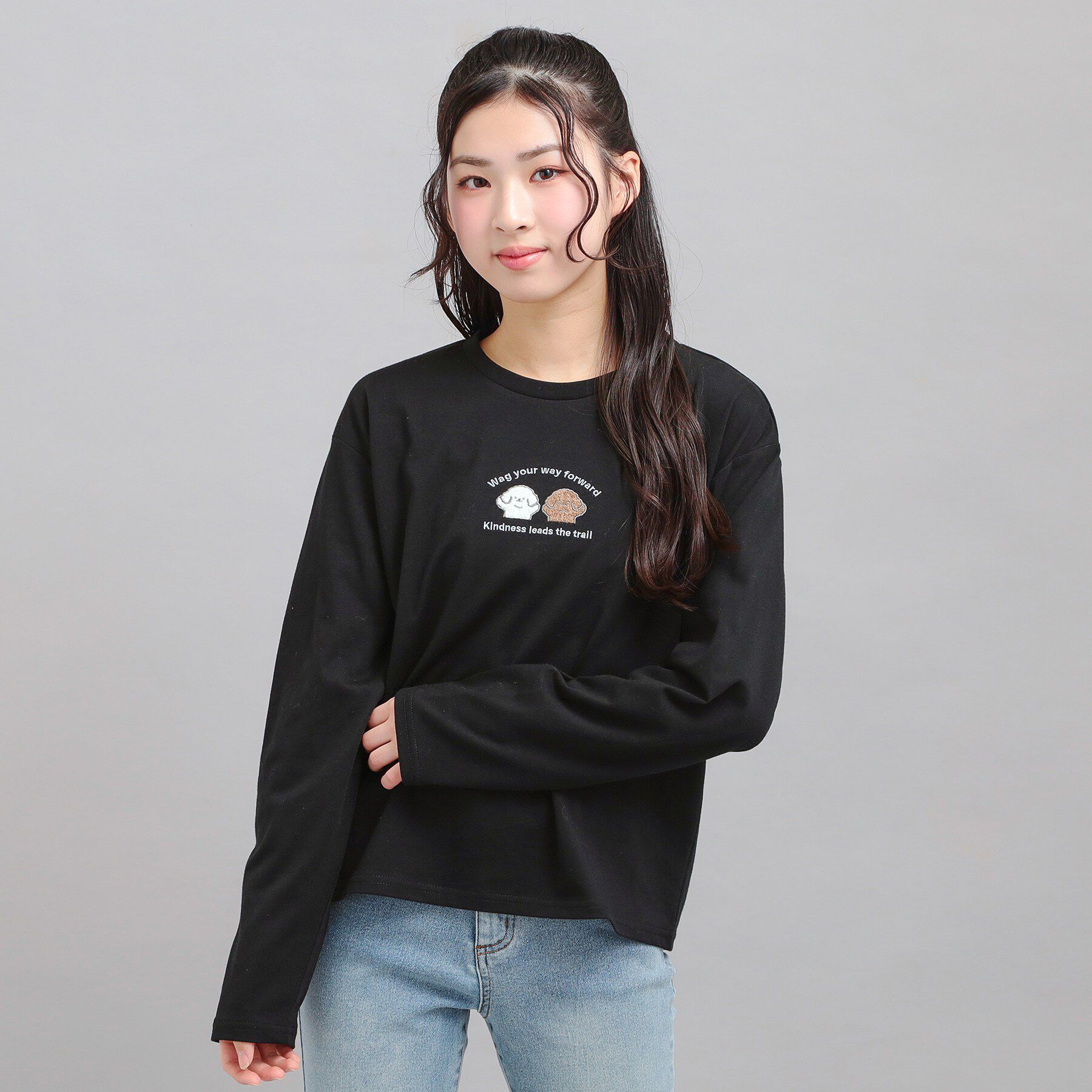 PINK-latte「プチプラワンちゃんサガラロンT」|Tシャツ・カットソー|ブラック(019)