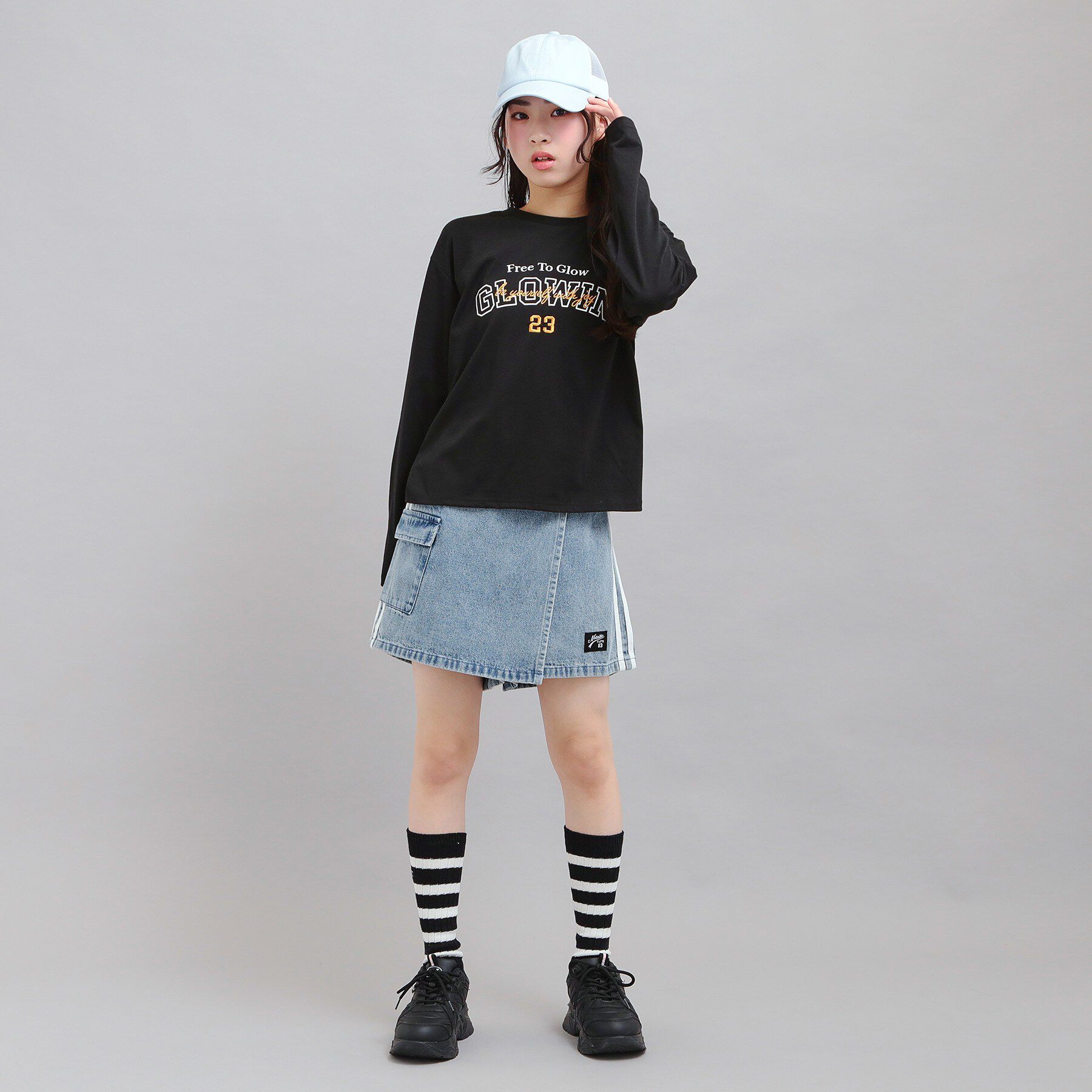 PINK-latte「プチプラカレッジロゴT」|Tシャツ・カットソー|