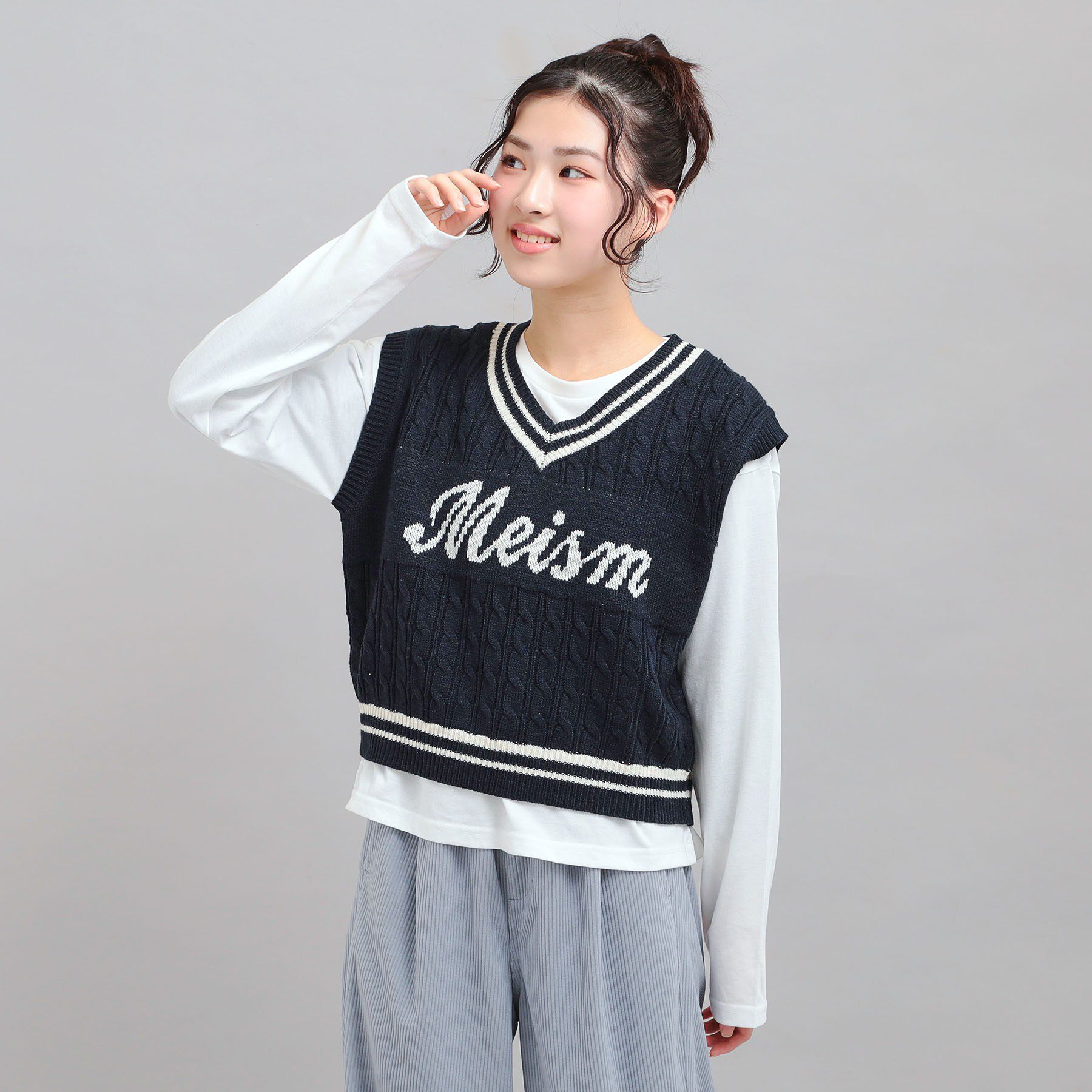 PINK-latte「【セットアイテム】ニットベスト＋ロンT」|その他|ネイビー(094)