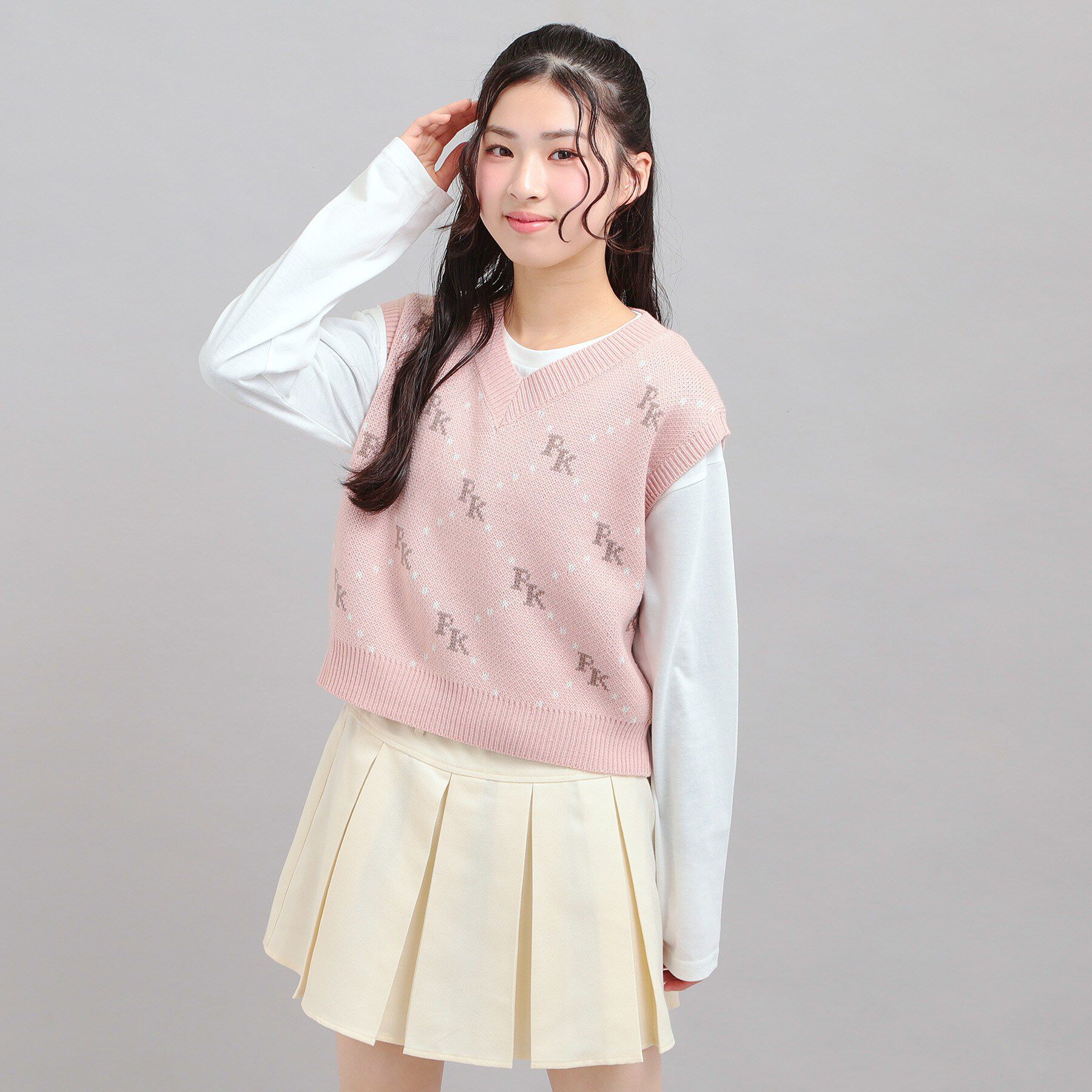 PINK-latte「【セットアイテム】ニットベスト＋ロンT」|その他|アイボリー(204)