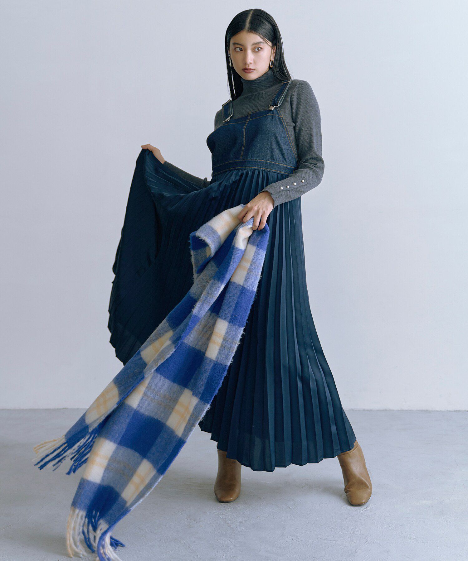  「パールボタンタートルネックニット《WEB限定商品》」|ニット・セーター|