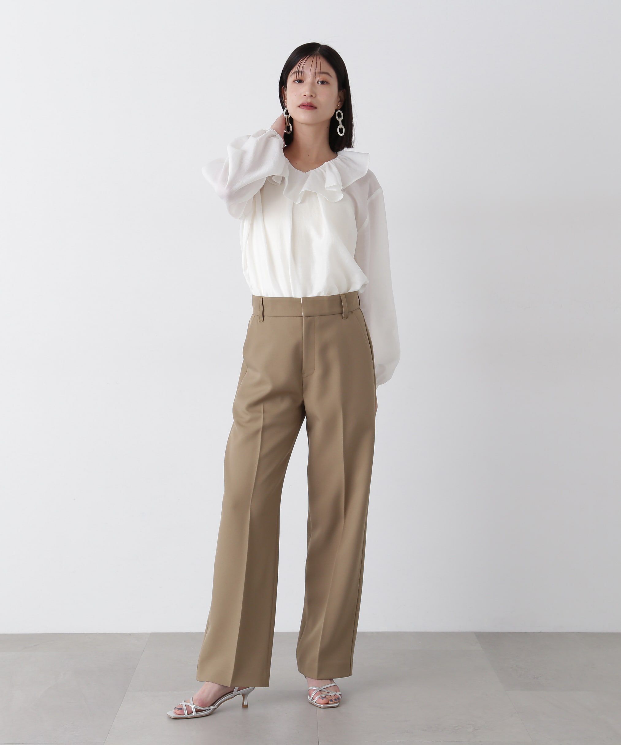  「ラッフルネックブラウス」|シャツ・ブラウス|