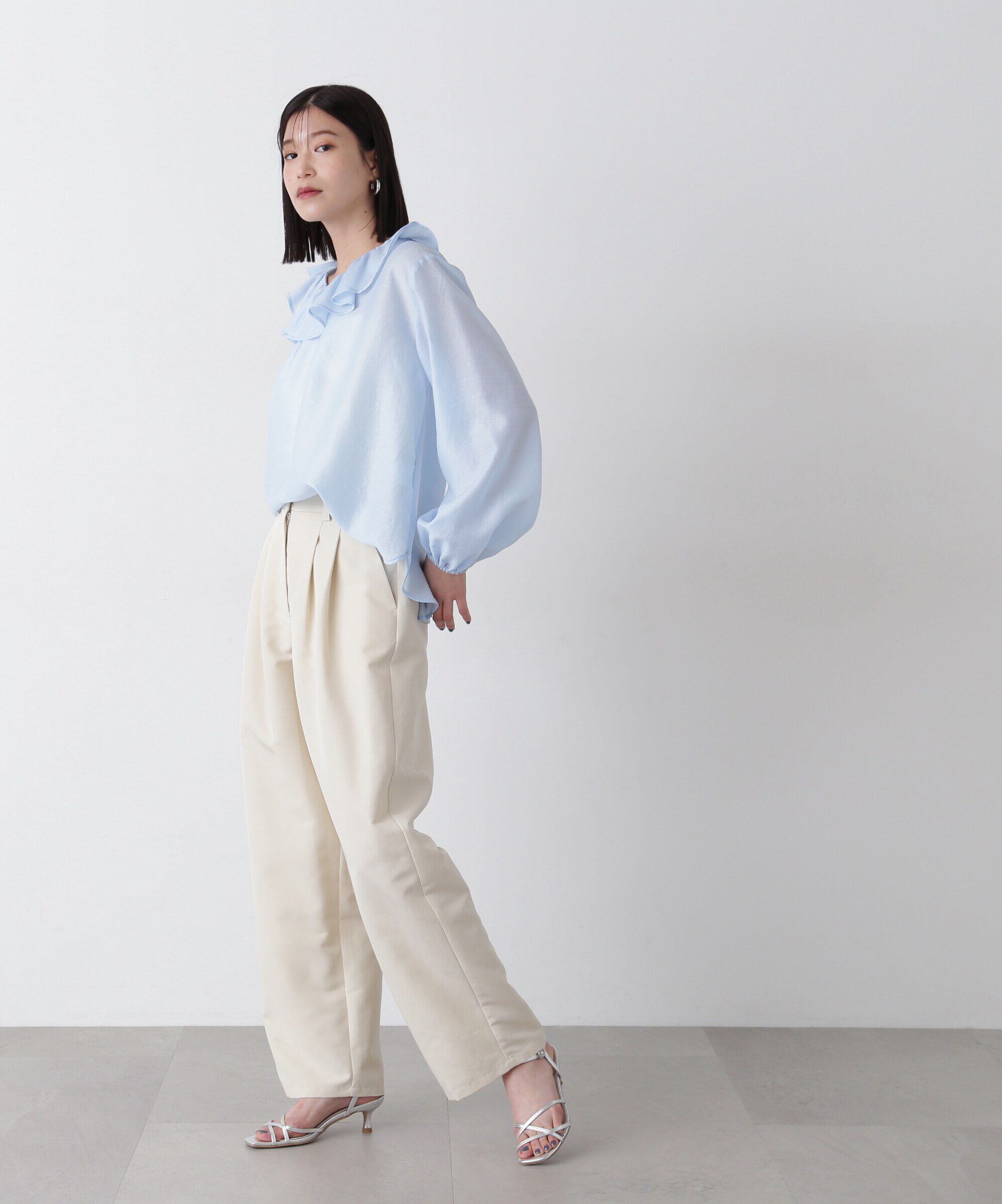  「ラッフルネックブラウス」|シャツ・ブラウス|