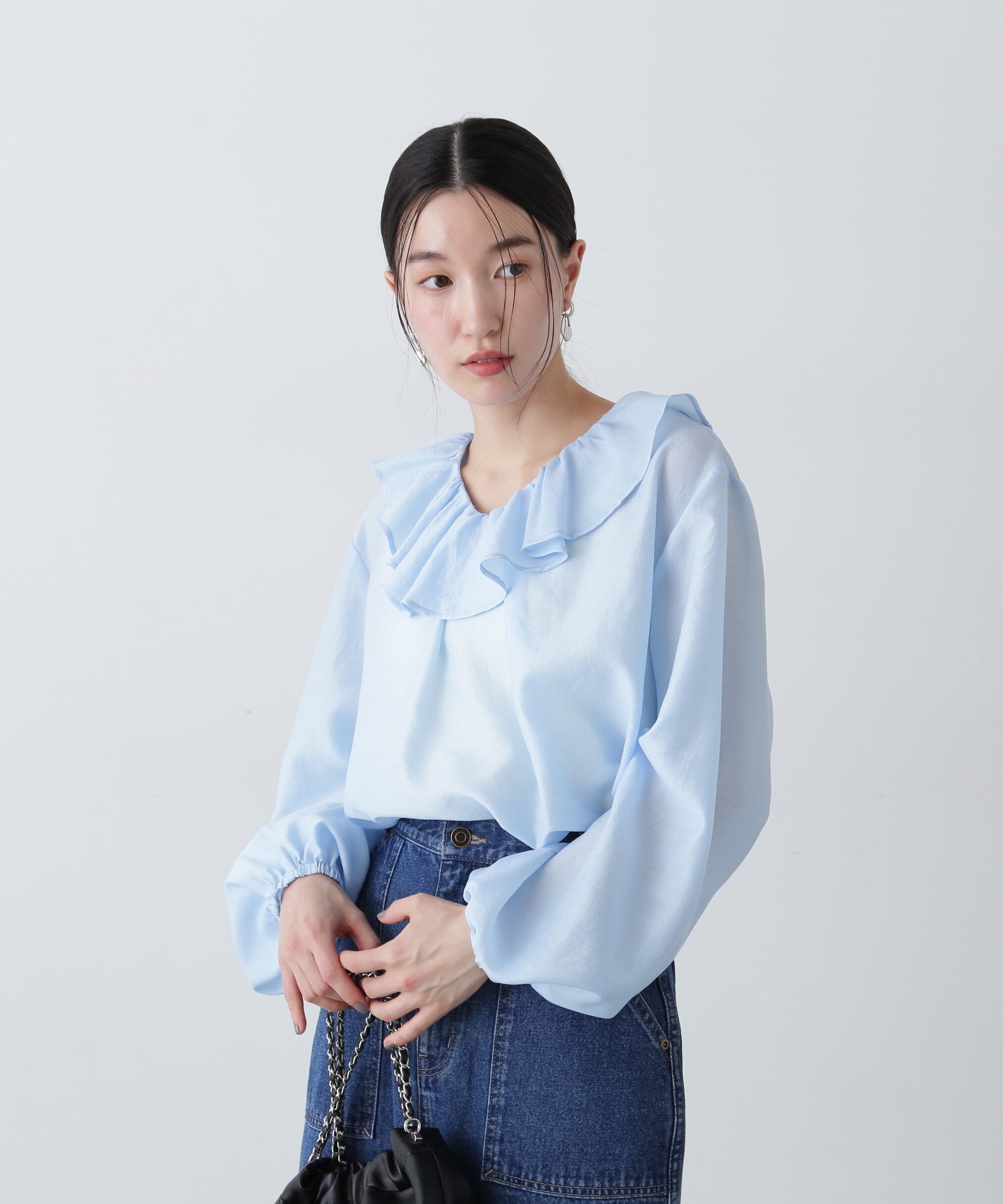  「ラッフルネックブラウス」|シャツ・ブラウス|