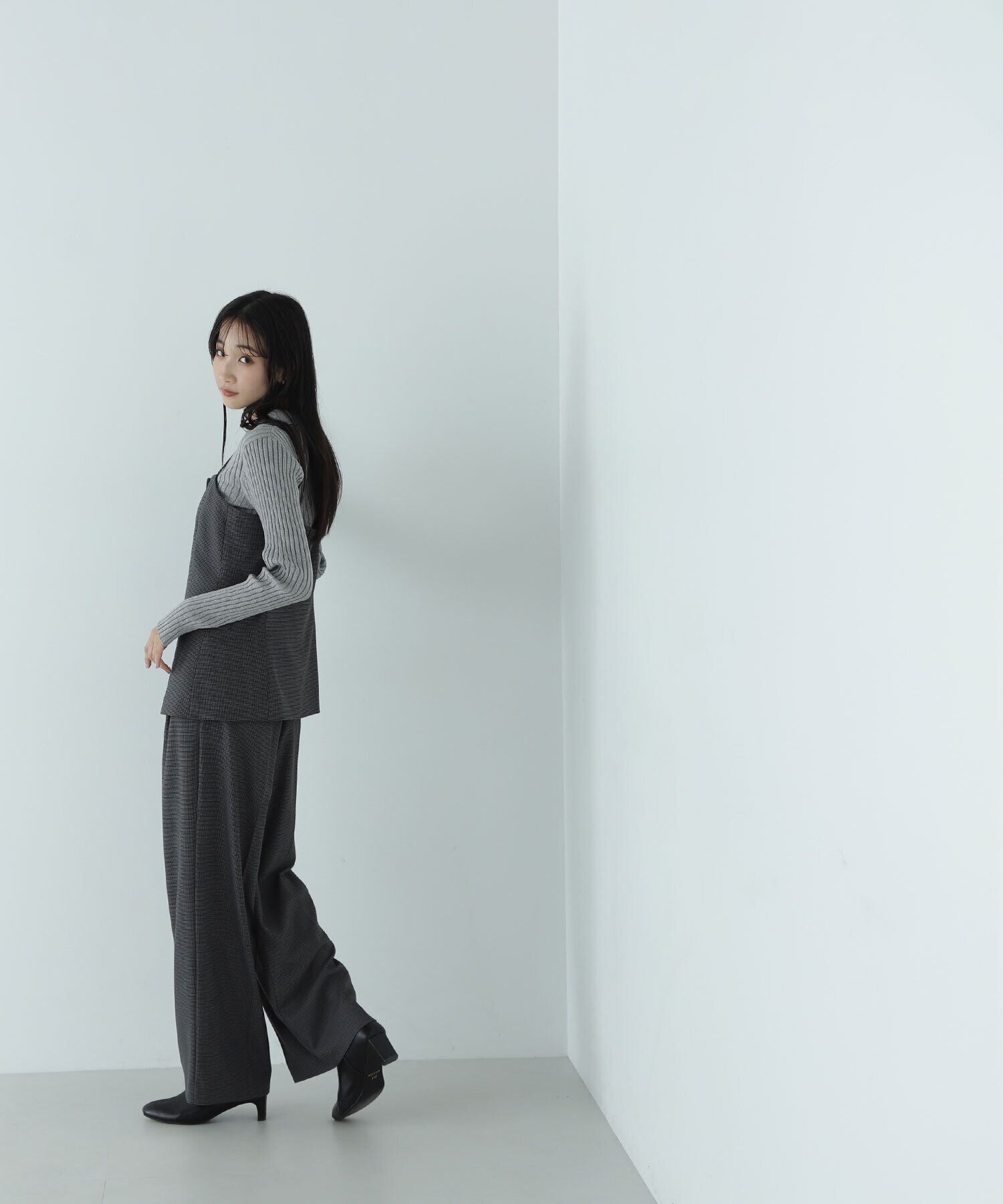  「マニッシュビスチェセットアップ」|ワンピース|