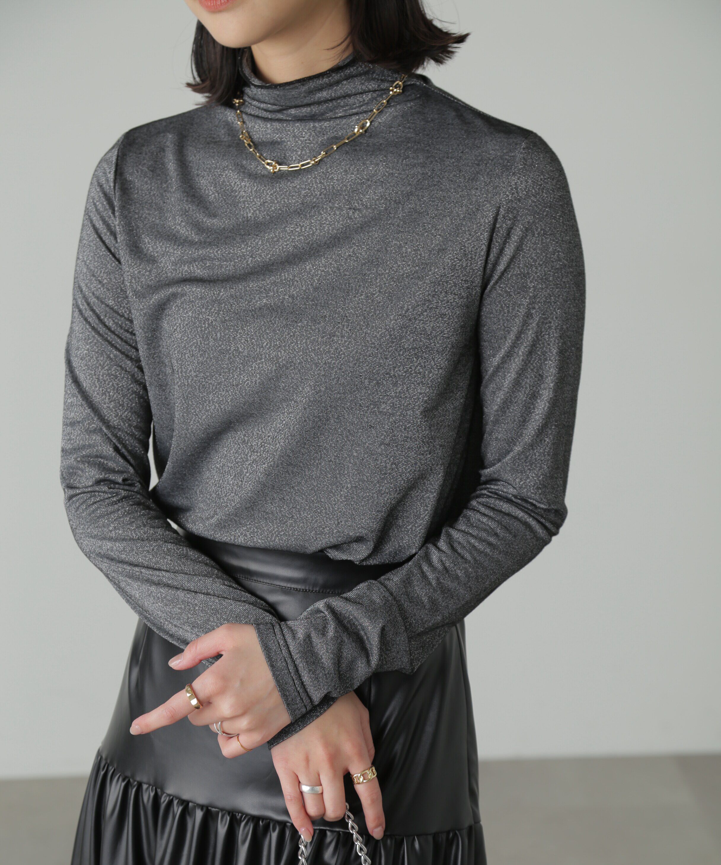  「ラメシアーハイネックカットソー」|Tシャツ・カットソー|ブラックラメ