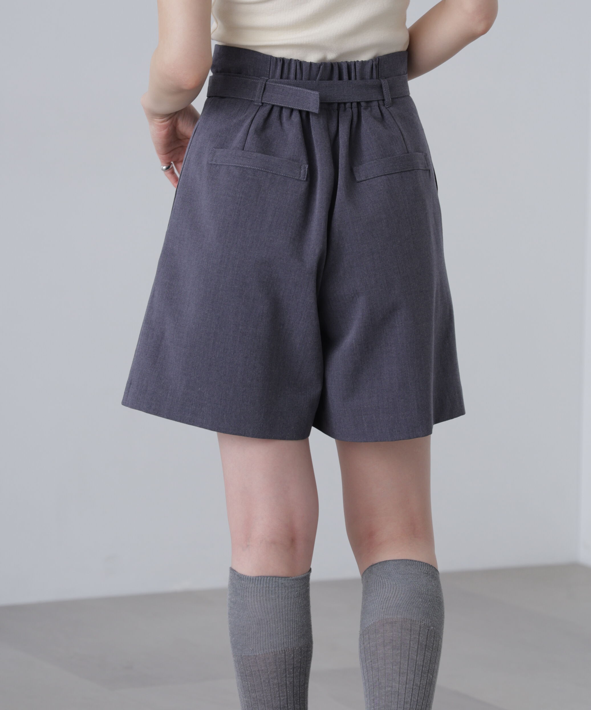  「ベルト付きダブルタックショートパンツ」|その他|