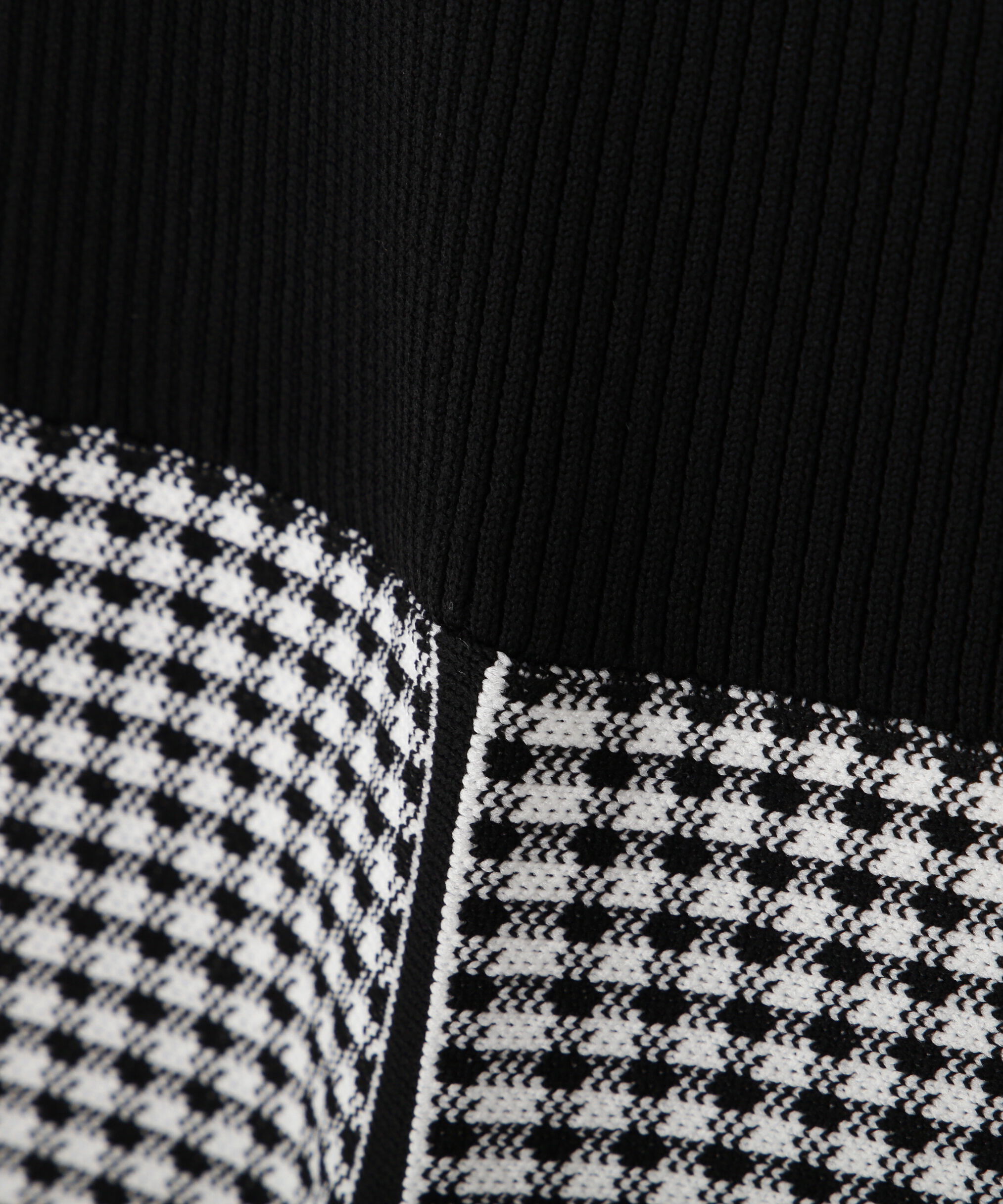  「ジャガードニットフレアワンピース」|ワンピース|