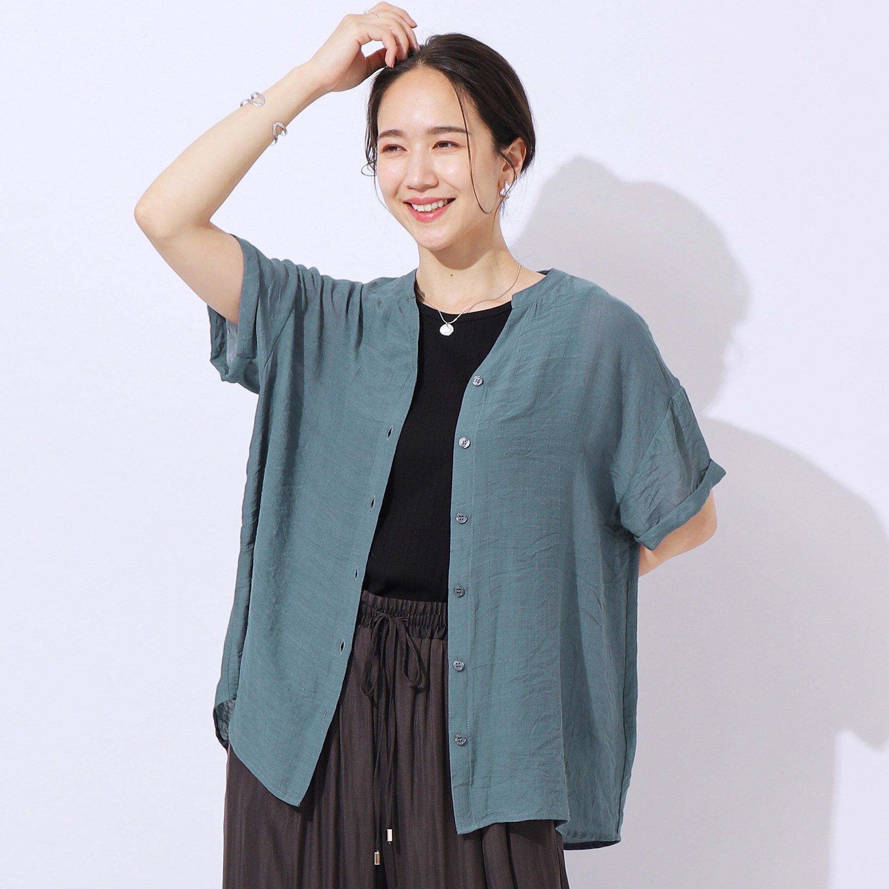 SHOO･LA･RUE「程よいルーズ感が大人見え シアースラブ前開きシャツ」|シャツ・ブラウス|ブルー(092)