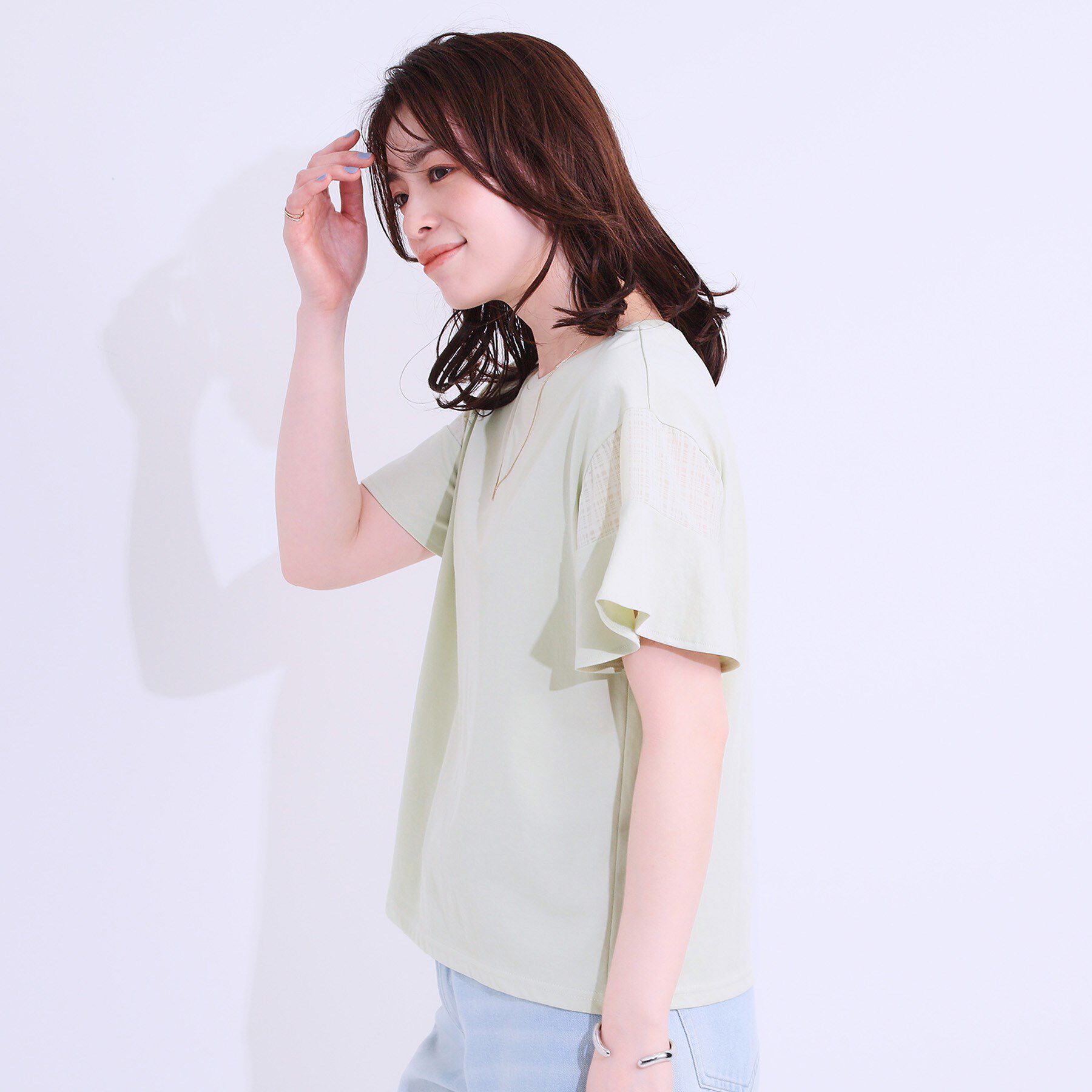 SHOO･LA･RUE「【ひんやり/プチプラ】女性らしさ溢れる お袖シアーフリルトップス」|Tシャツ・カットソー|