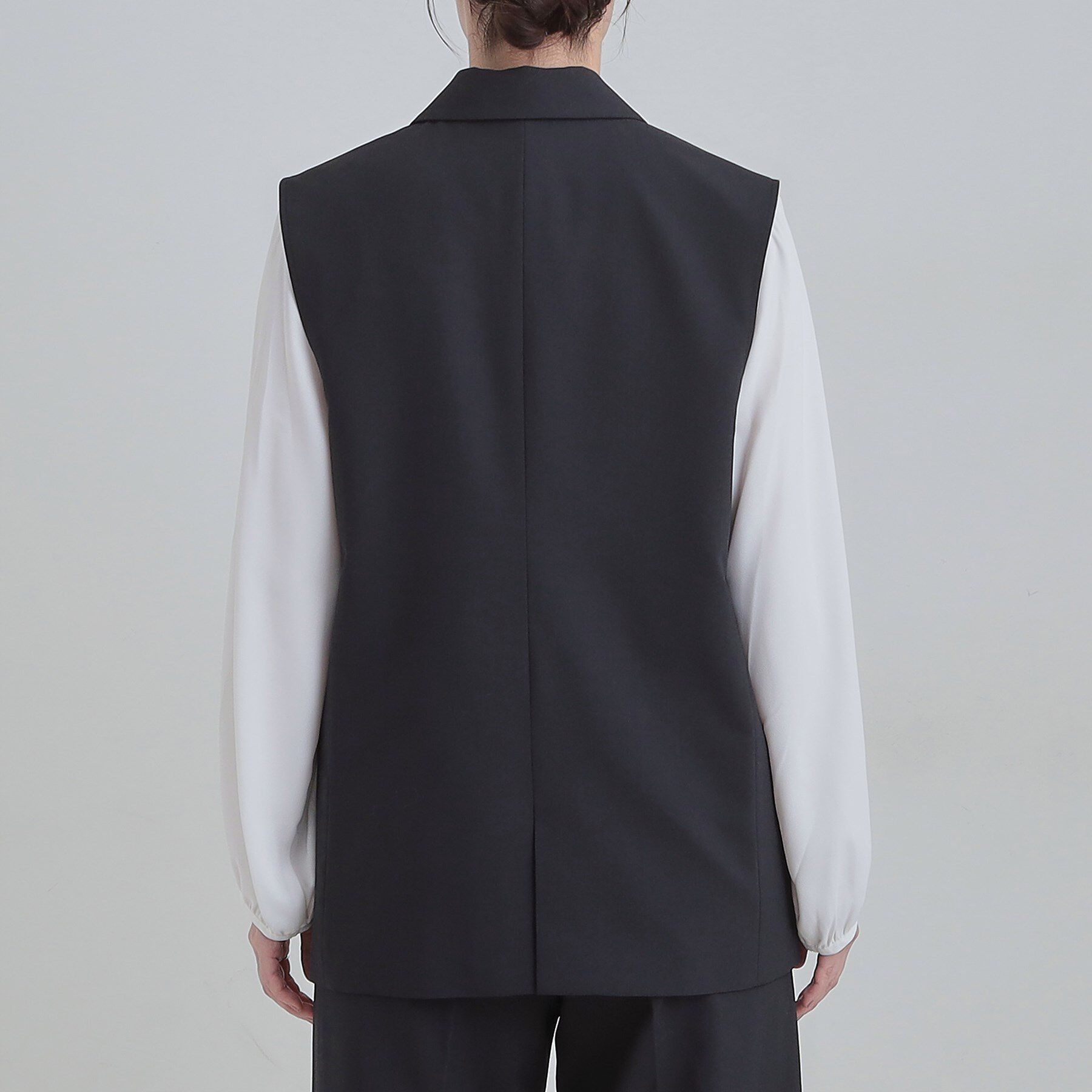 SHOO･LA･RUE「【セットアップ可/S-LL/洗濯機可】サッと軽やかに羽織りやすいWブレストジレ」|ベスト・ジレ|