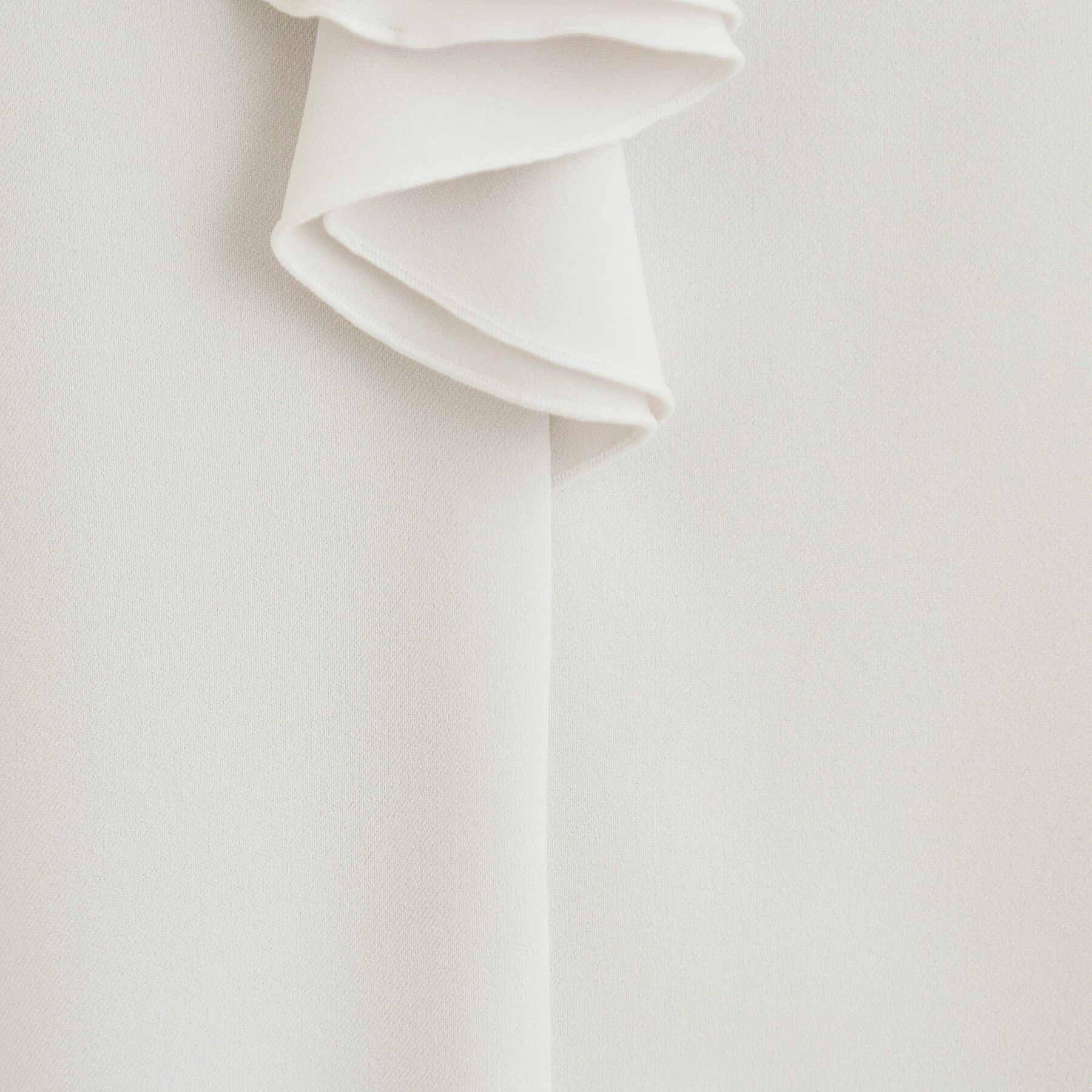 SHOO･LA･RUE「お顔周りを華やかに。フリルブラウス」|シャツ・ブラウス|