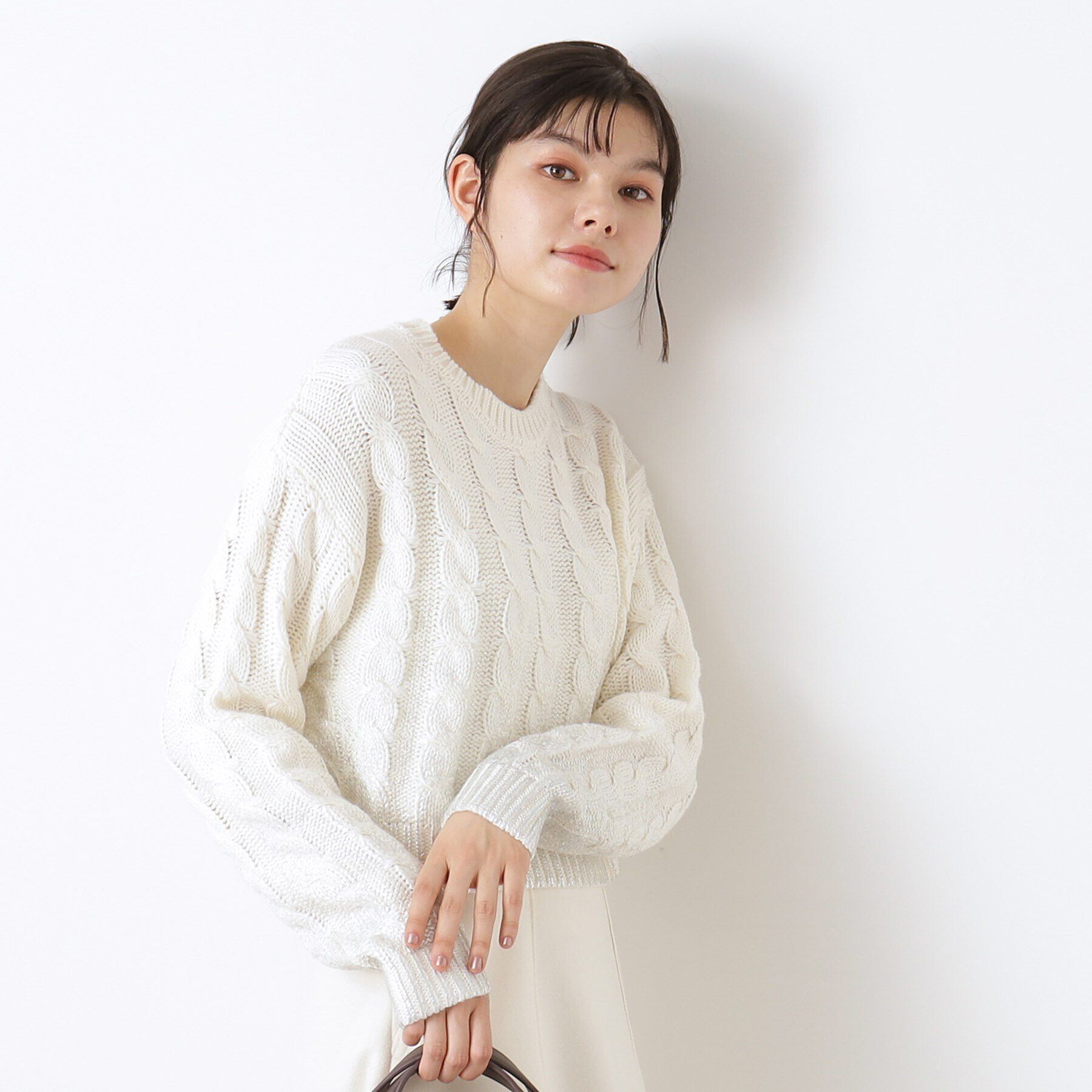 Dessin「【洗える】ショート丈箔プリントケーブルニット」|ニット・セーター|ホワイト(002)
