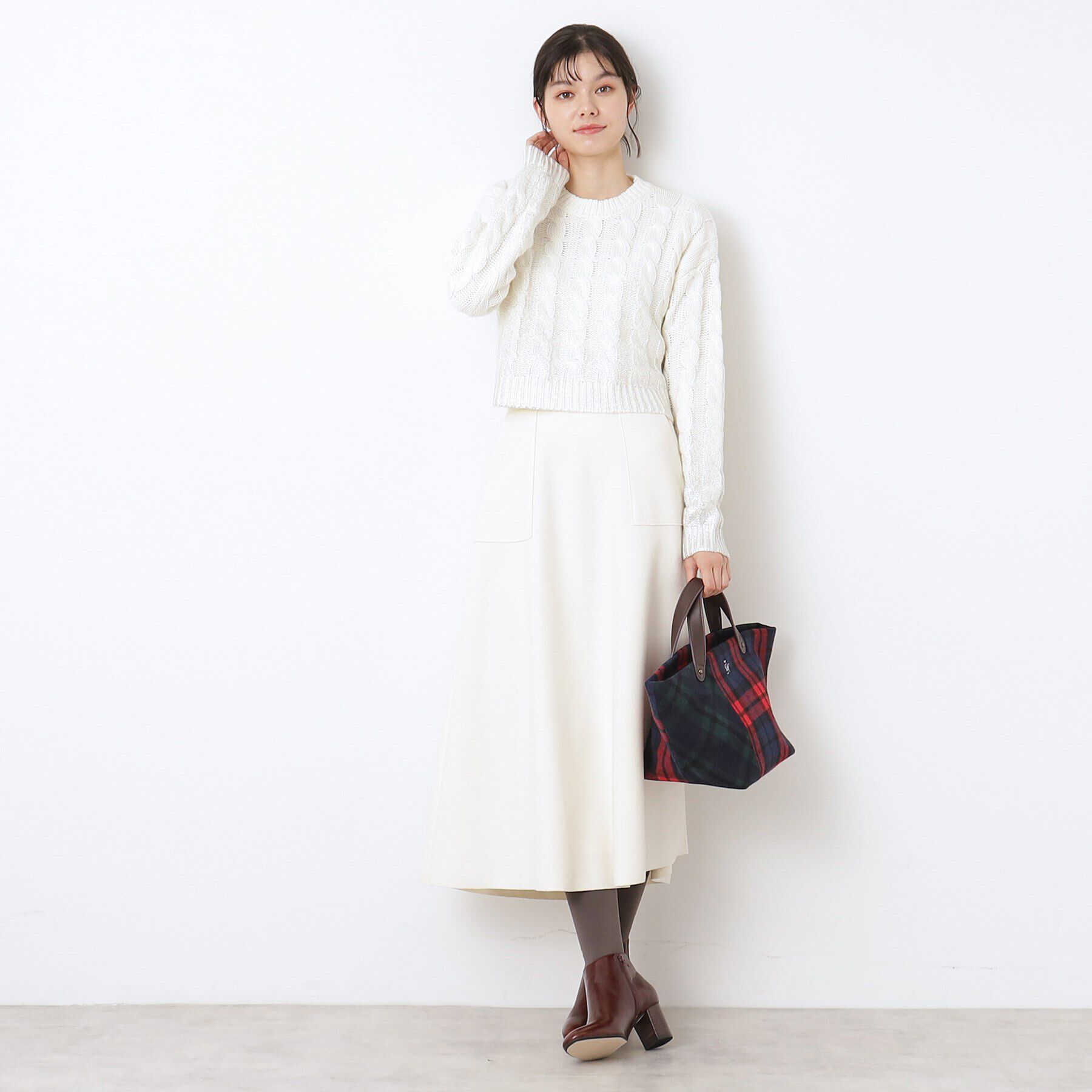 Dessin「【洗える】ショート丈箔プリントケーブルニット」|ニット・セーター|