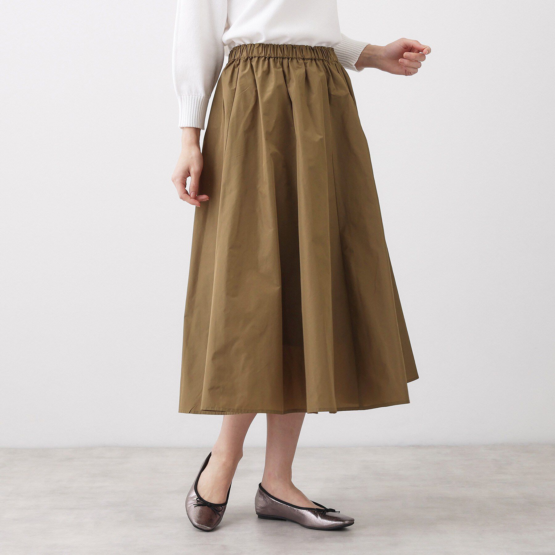 Dessin「【ウエストゴム/洗える】メモリータフタフレアスカート」|スカート|