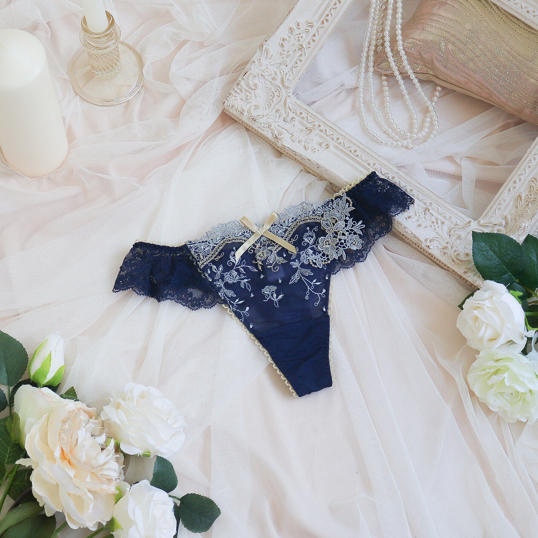 Risa Magli「アリアンナ Tバックショーツ」|インナー|ネイビー(094)