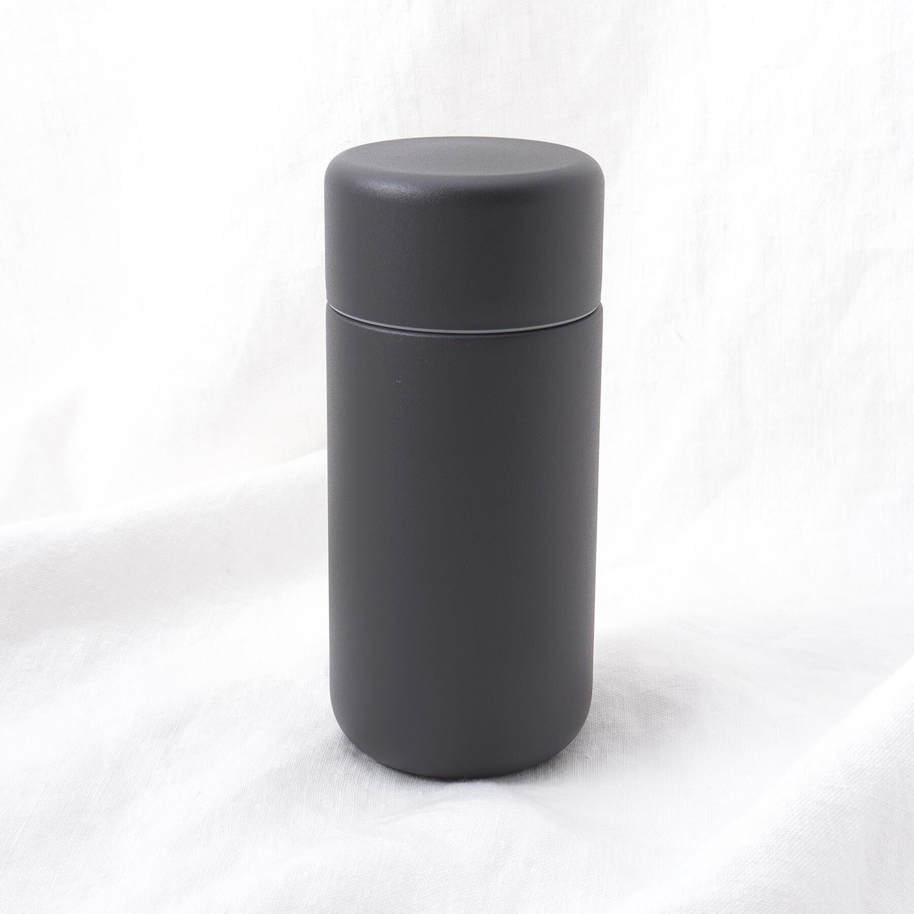 212 KITCHEN STORE「cocuri Everywhere マグ 350ml スレートブラック ＜marna マーナ＞」|食器・キッチングッズ|