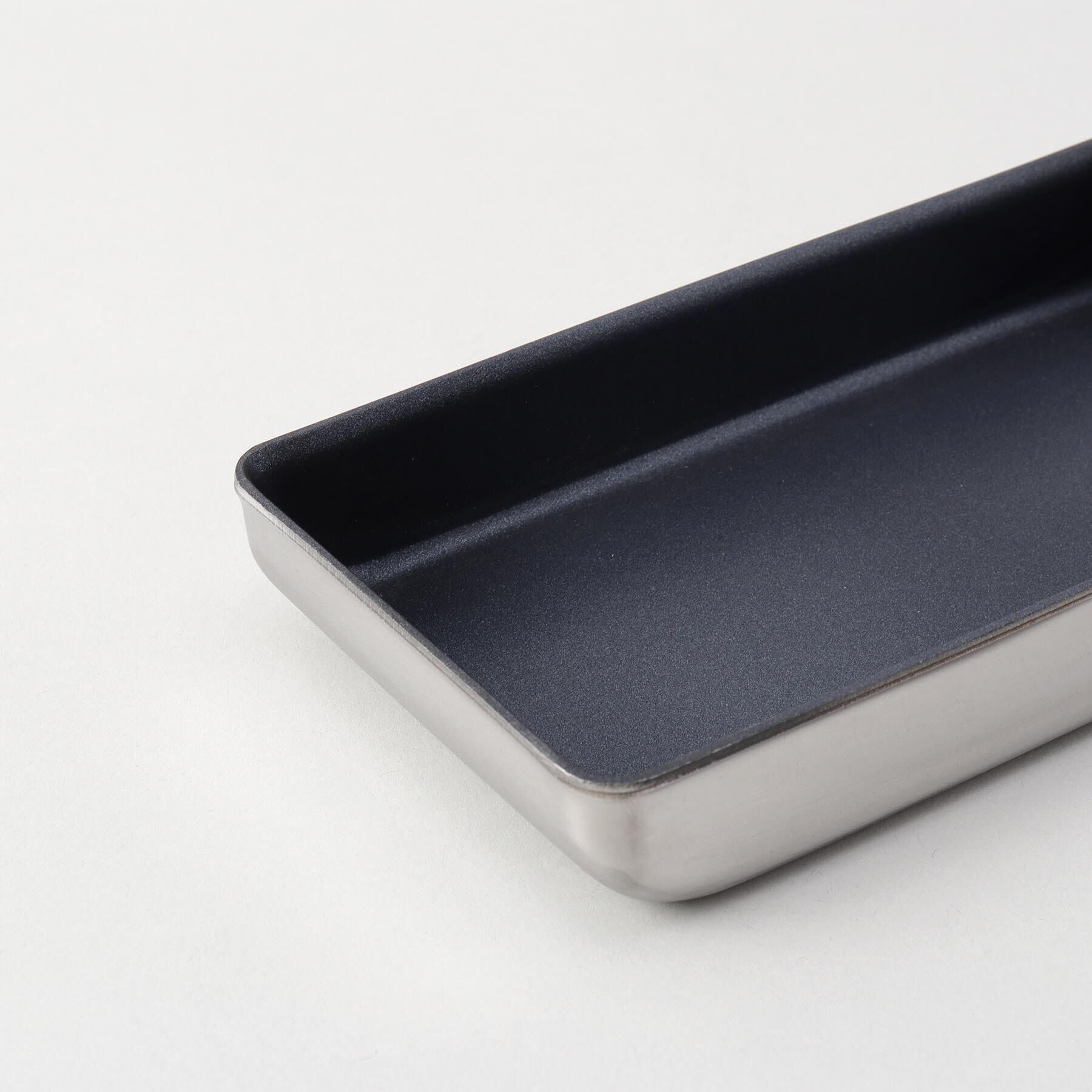 212 KITCHEN STORE「ストリール2 スリム玉子焼き 9&times;18cm」|食器・キッチングッズ|