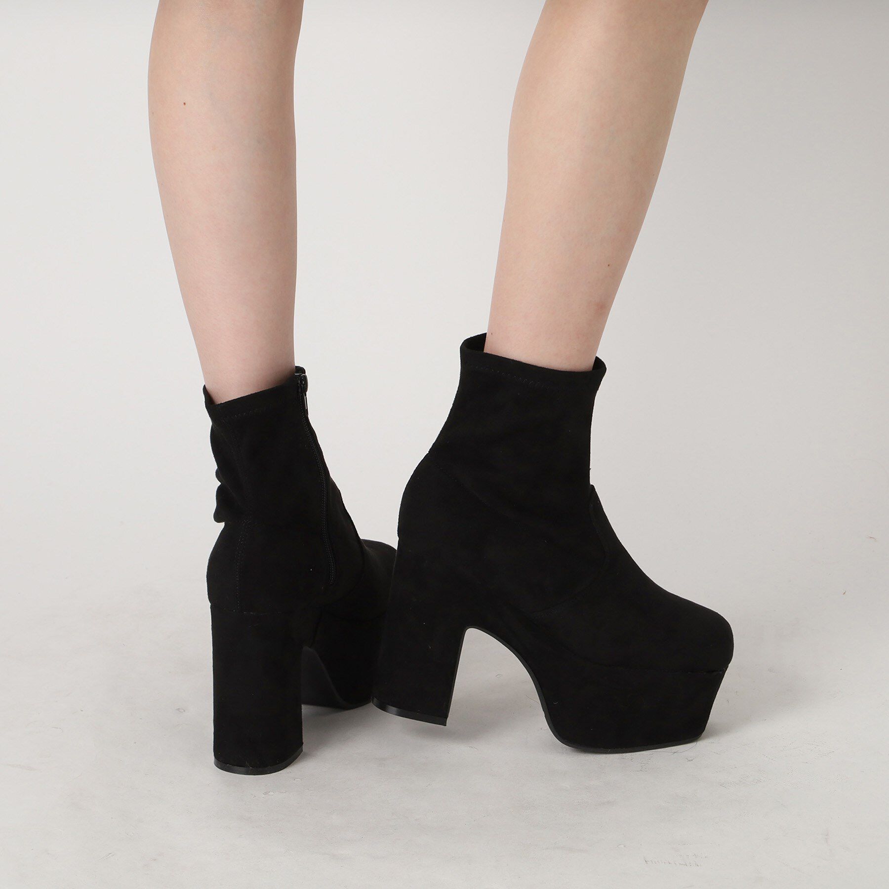 csT&P「スクウェアヒールストレッチブーツ」|ショートブーツ|