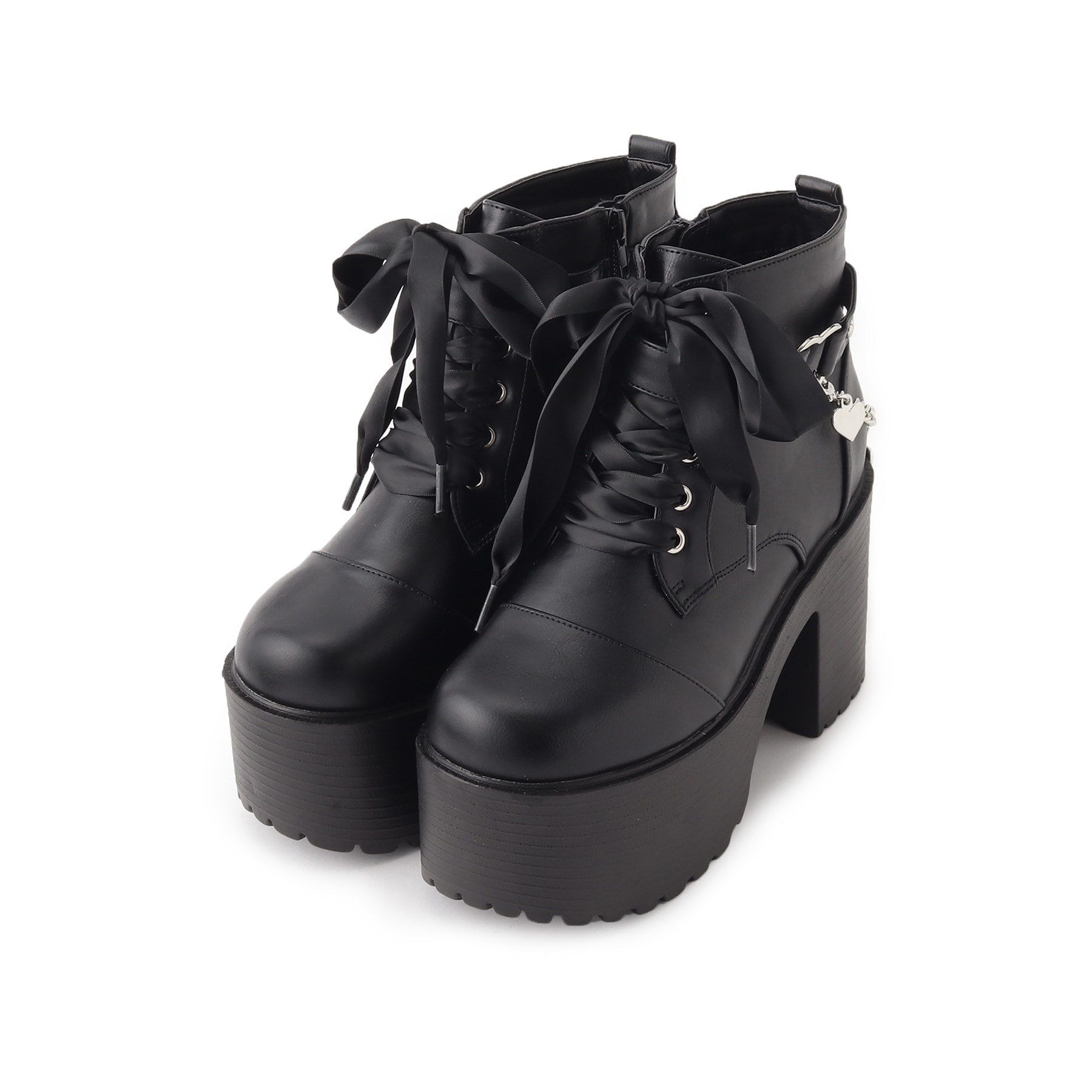 csT&P「厚底ハート付きレースアップブーツ　24SS」|ショートブーツ|ﾌﾞﾗｯｸ(019)