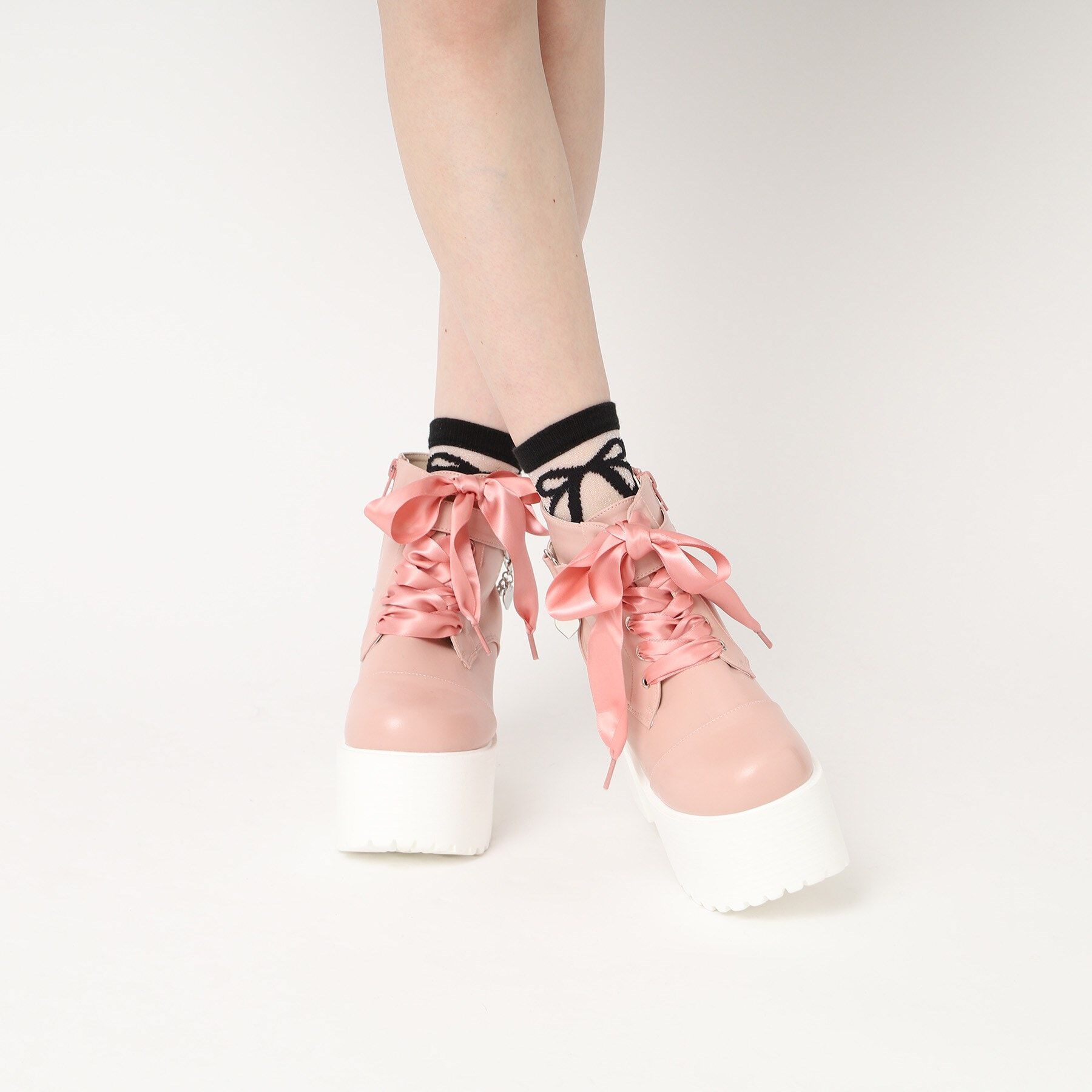 csT&P「厚底ハート付きレースアップブーツ　24SS」|ショートブーツ|